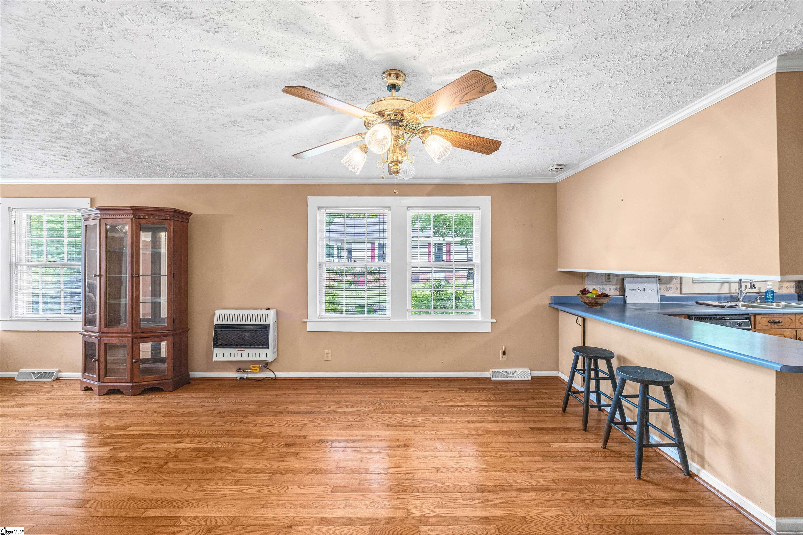 702 Slater Road Marietta, SC 29661