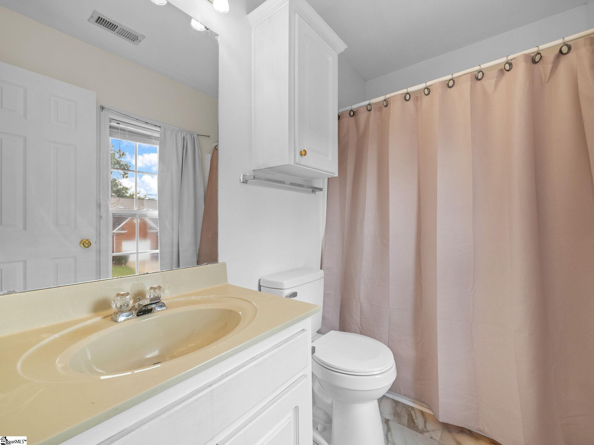 213 Rexford Drive Moore, SC 29369