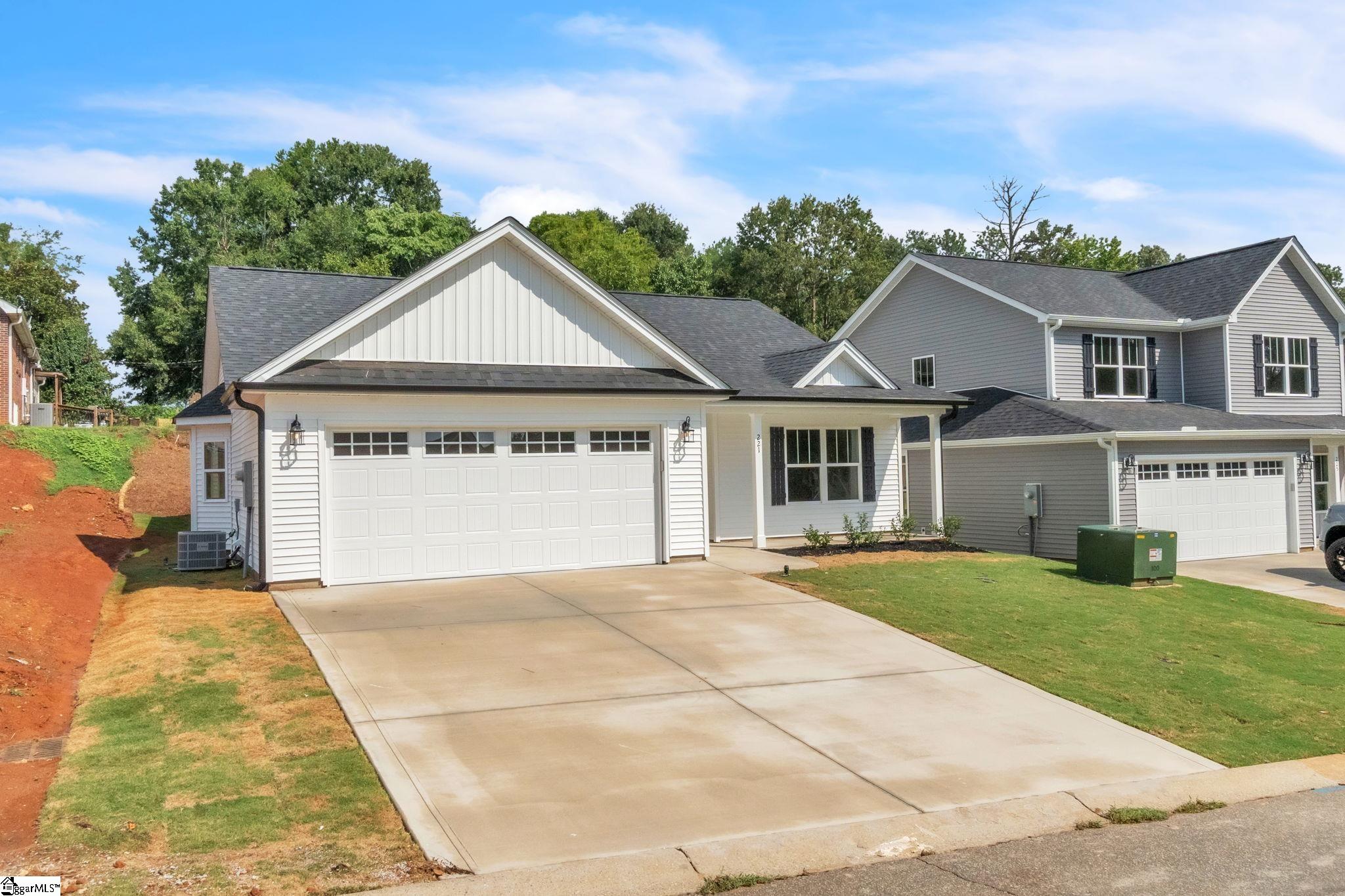 221 Upper Beaver Creek Drive Moore, SC 29369