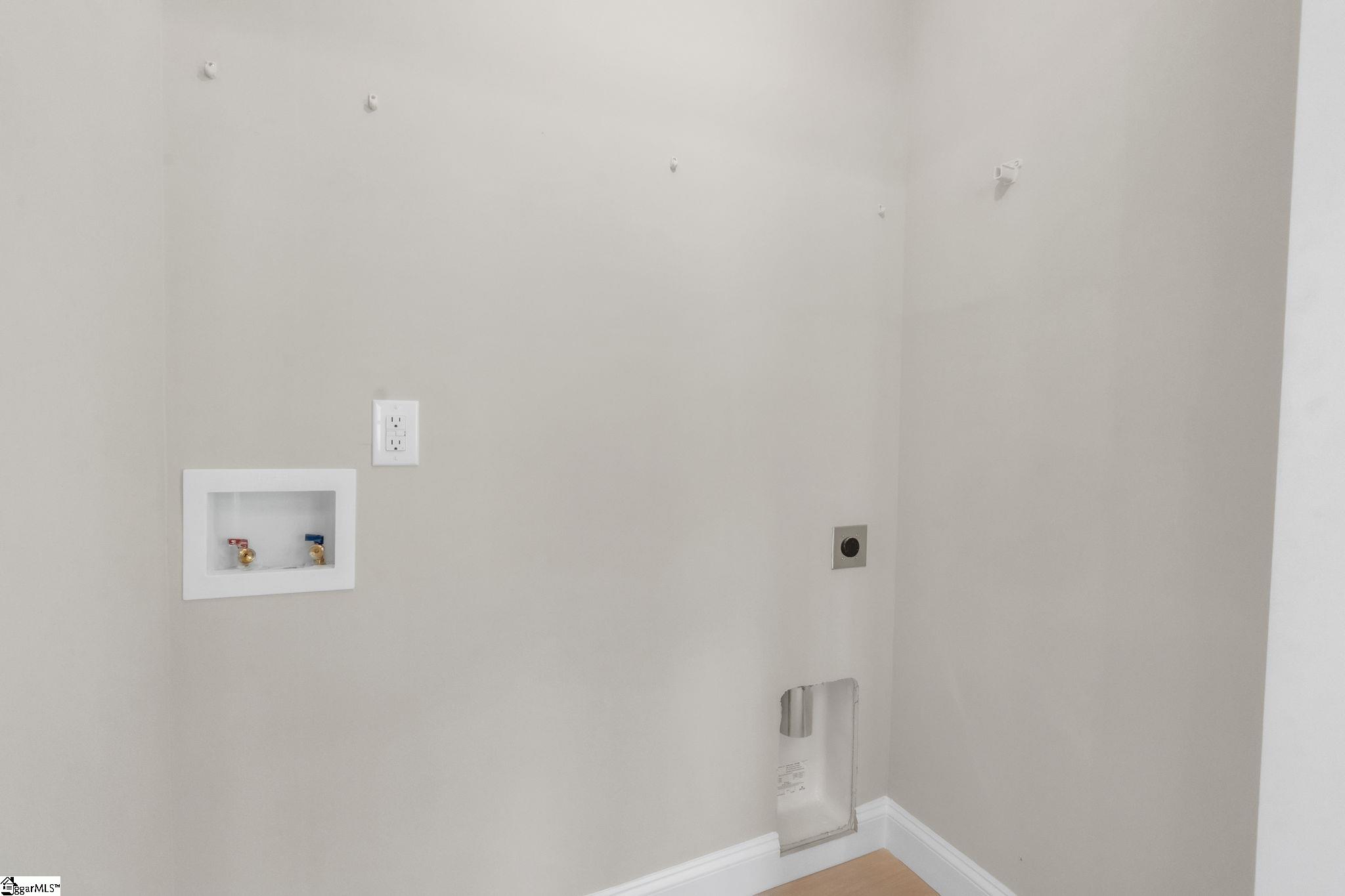 221 Upper Beaver Creek Drive Moore, SC 29369