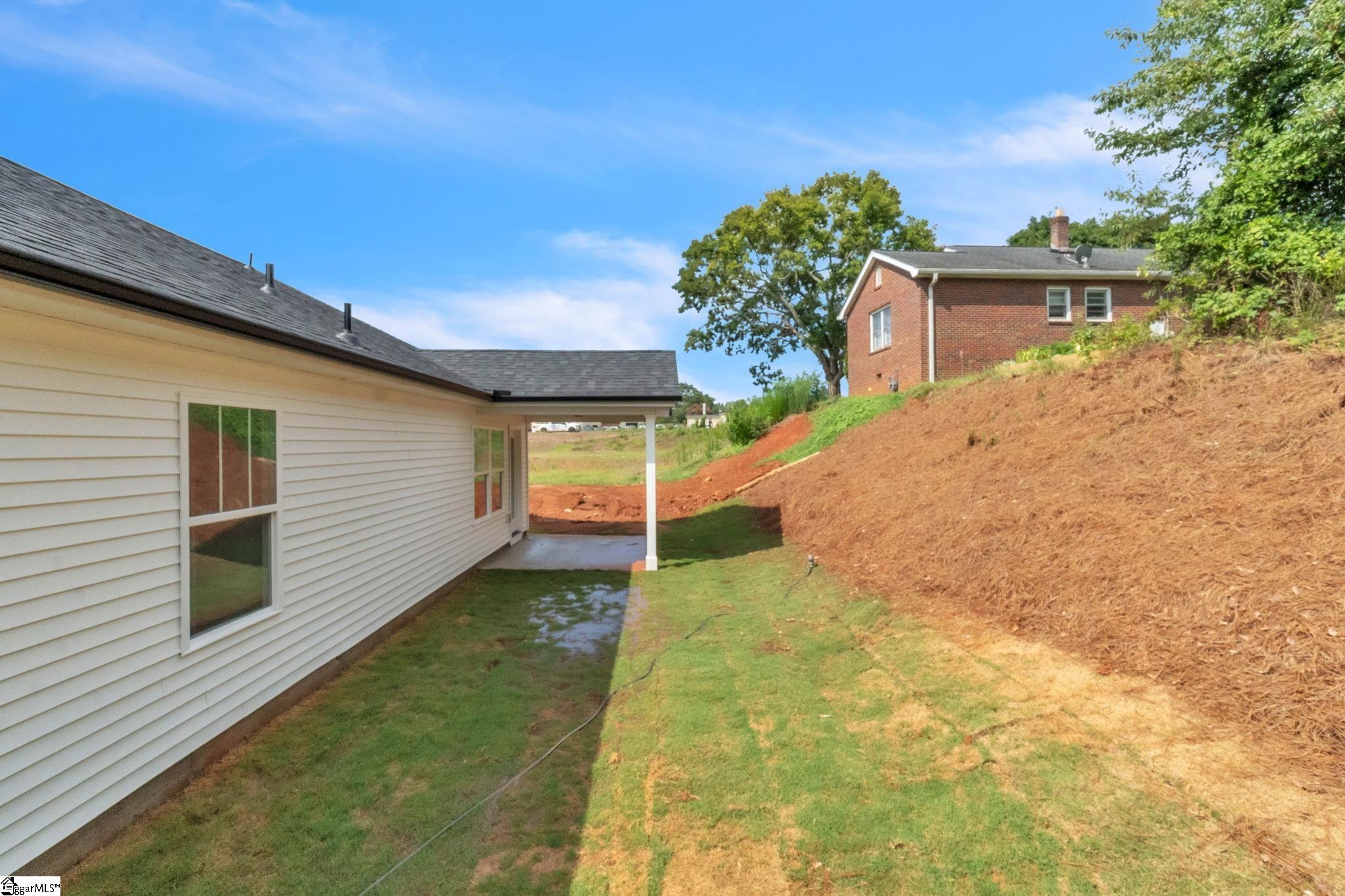 221 Upper Beaver Creek Drive Moore, SC 29369