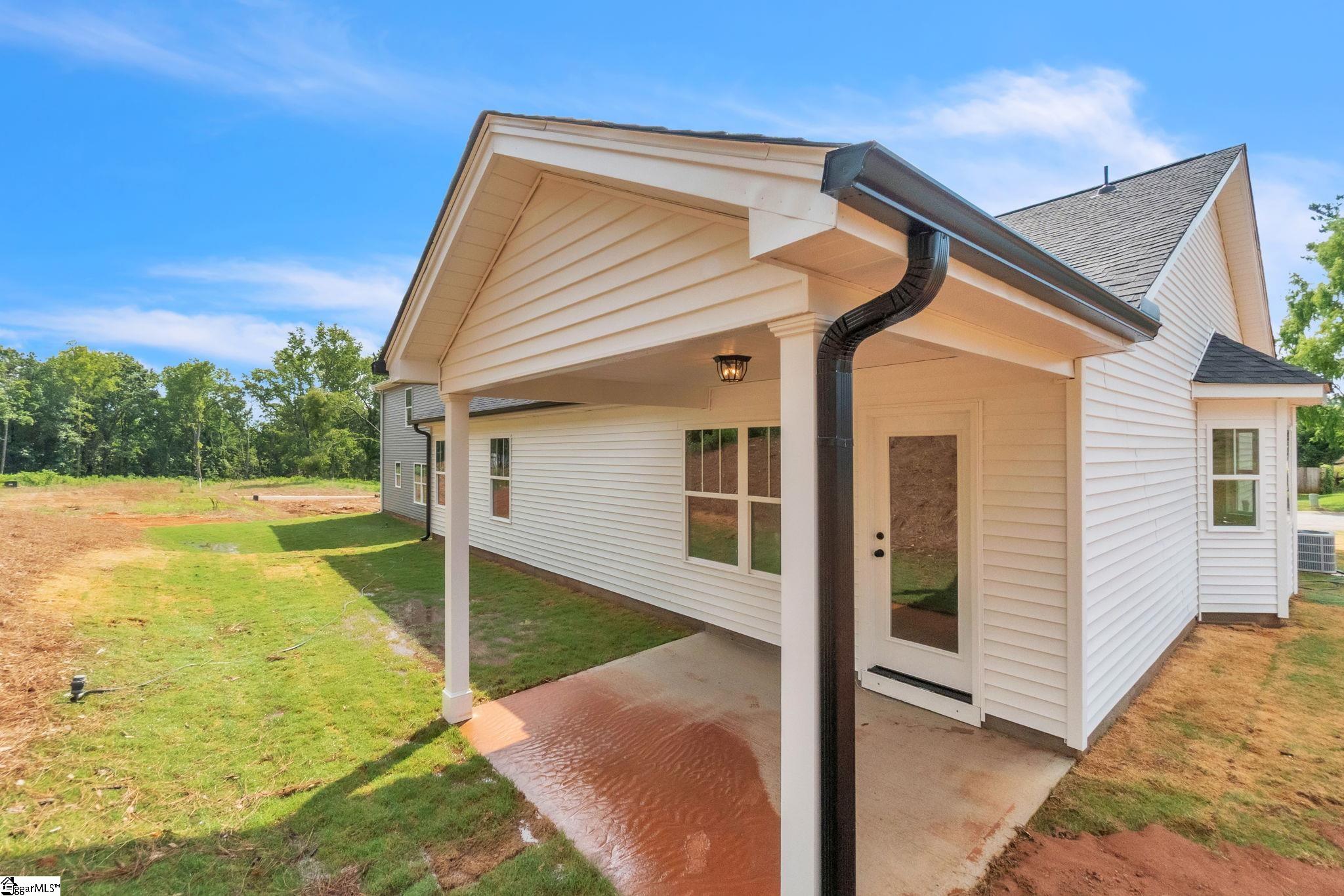 221 Upper Beaver Creek Drive Moore, SC 29369