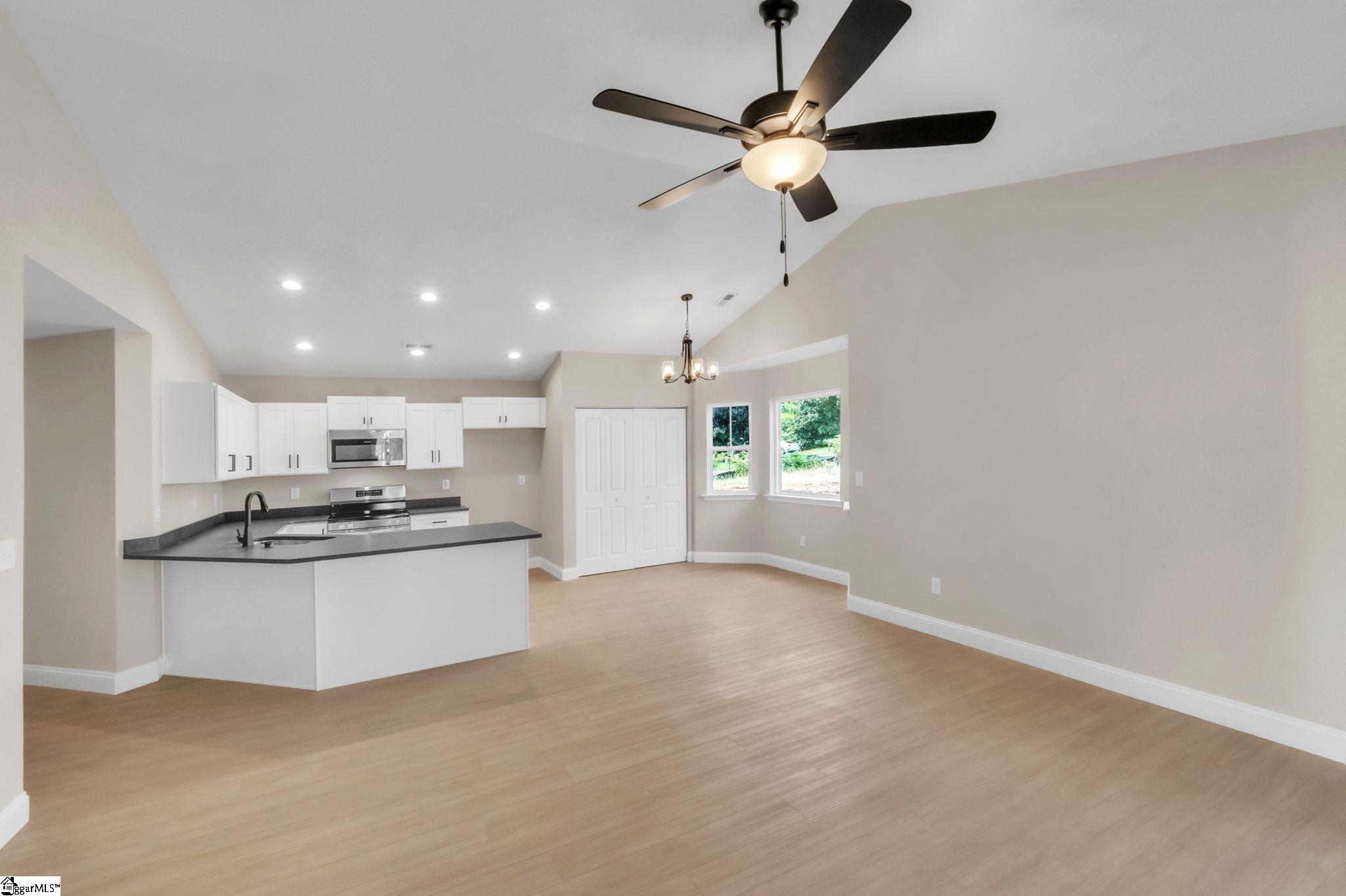 221 Upper Beaver Creek Drive Moore, SC 29369