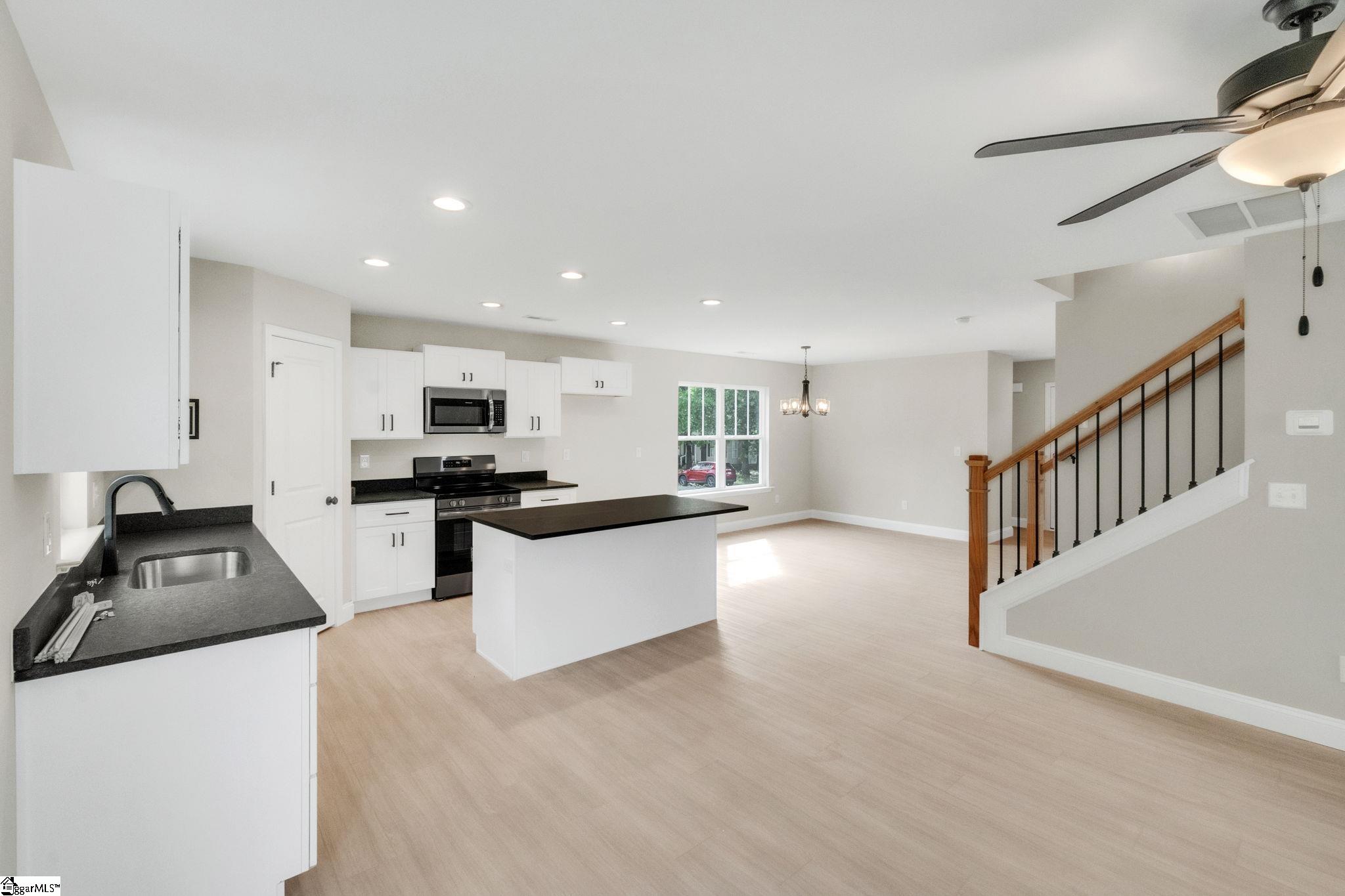 225 Upper Beaver Creek Drive Moore, SC 29369