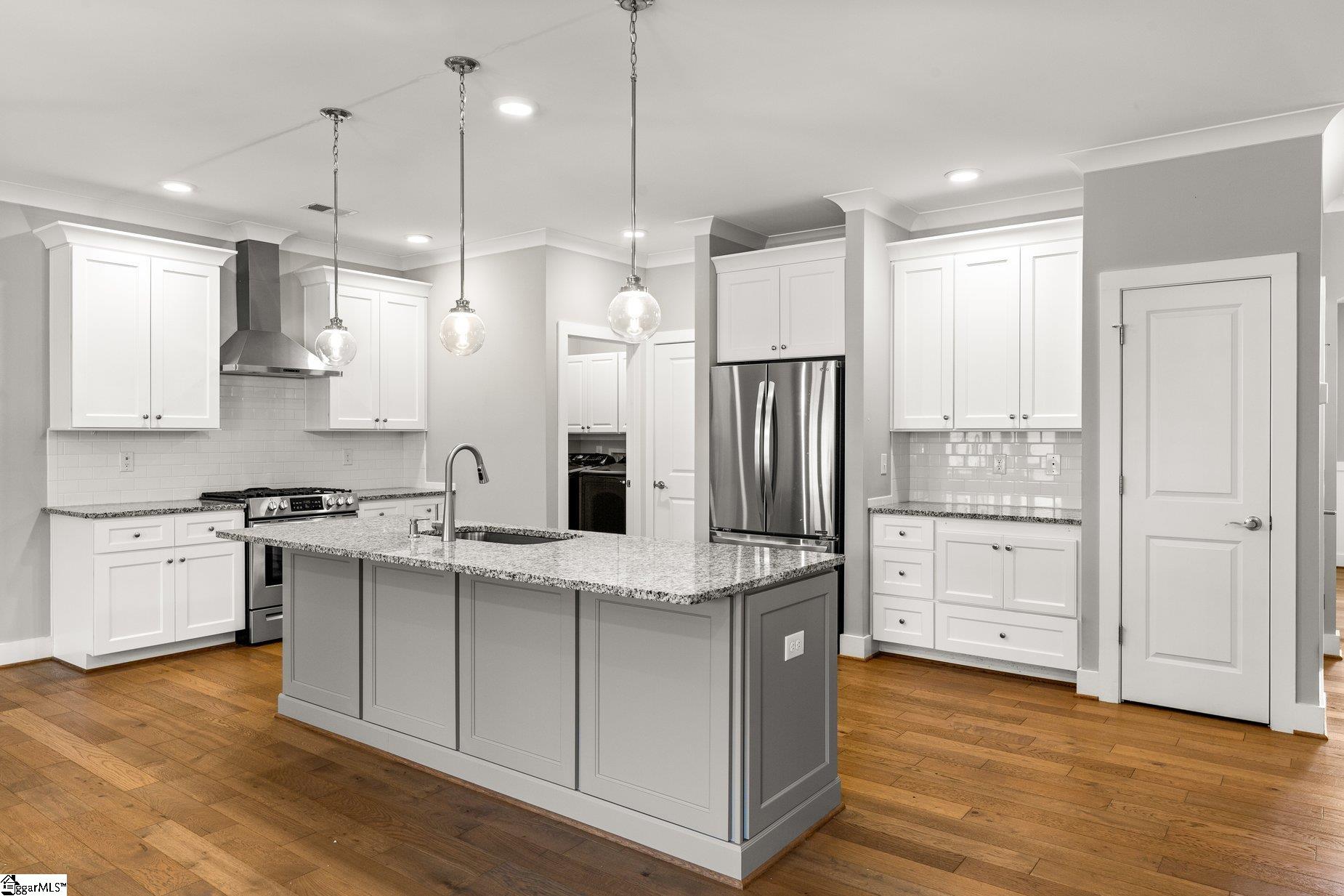 124 Sunlit Drive Simpsonville, SC 29680