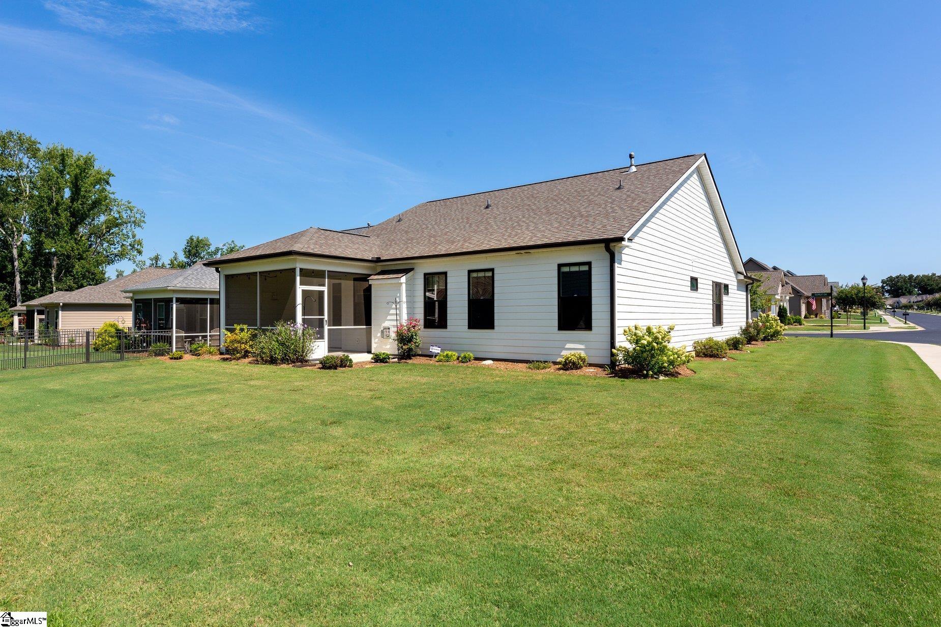 124 Sunlit Drive Simpsonville, SC 29680