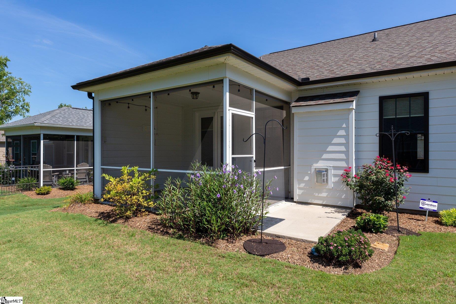 124 Sunlit Drive Simpsonville, SC 29680