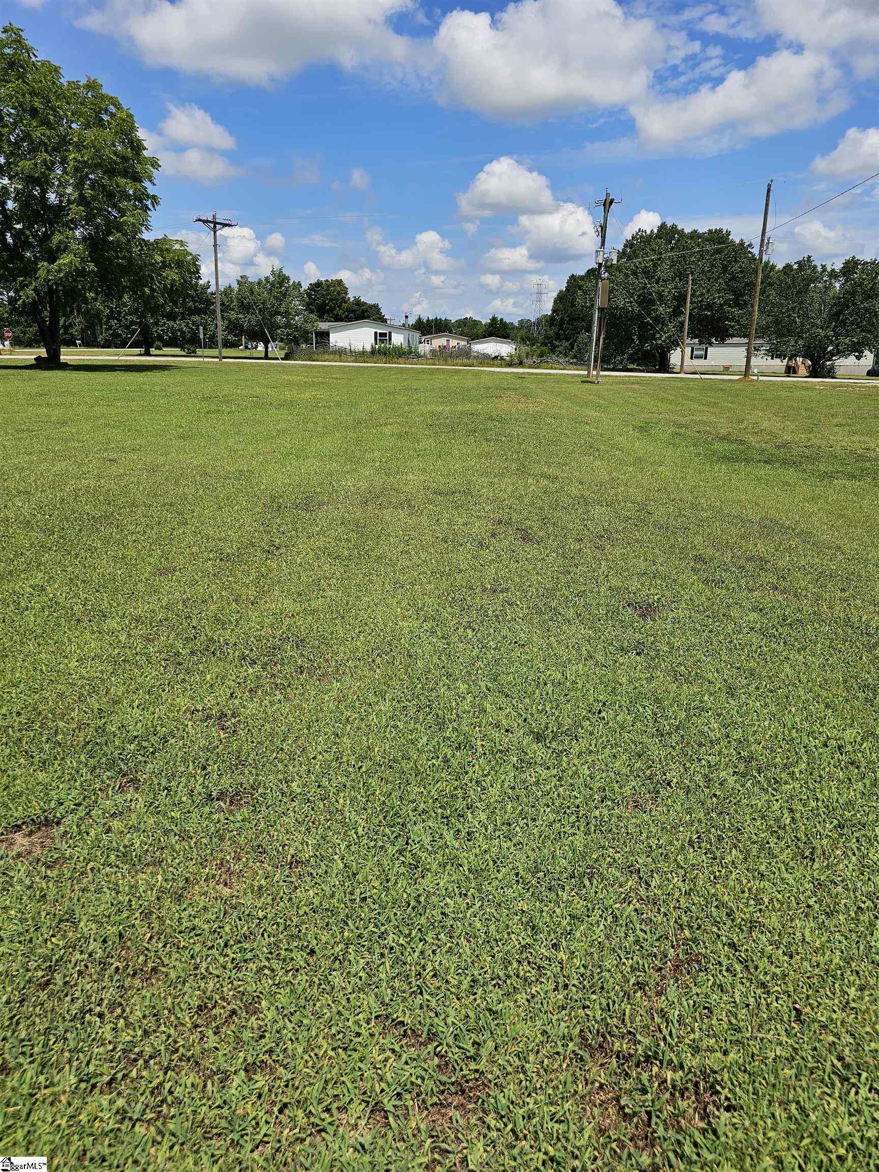Poplar Street Clinton, SC 29325