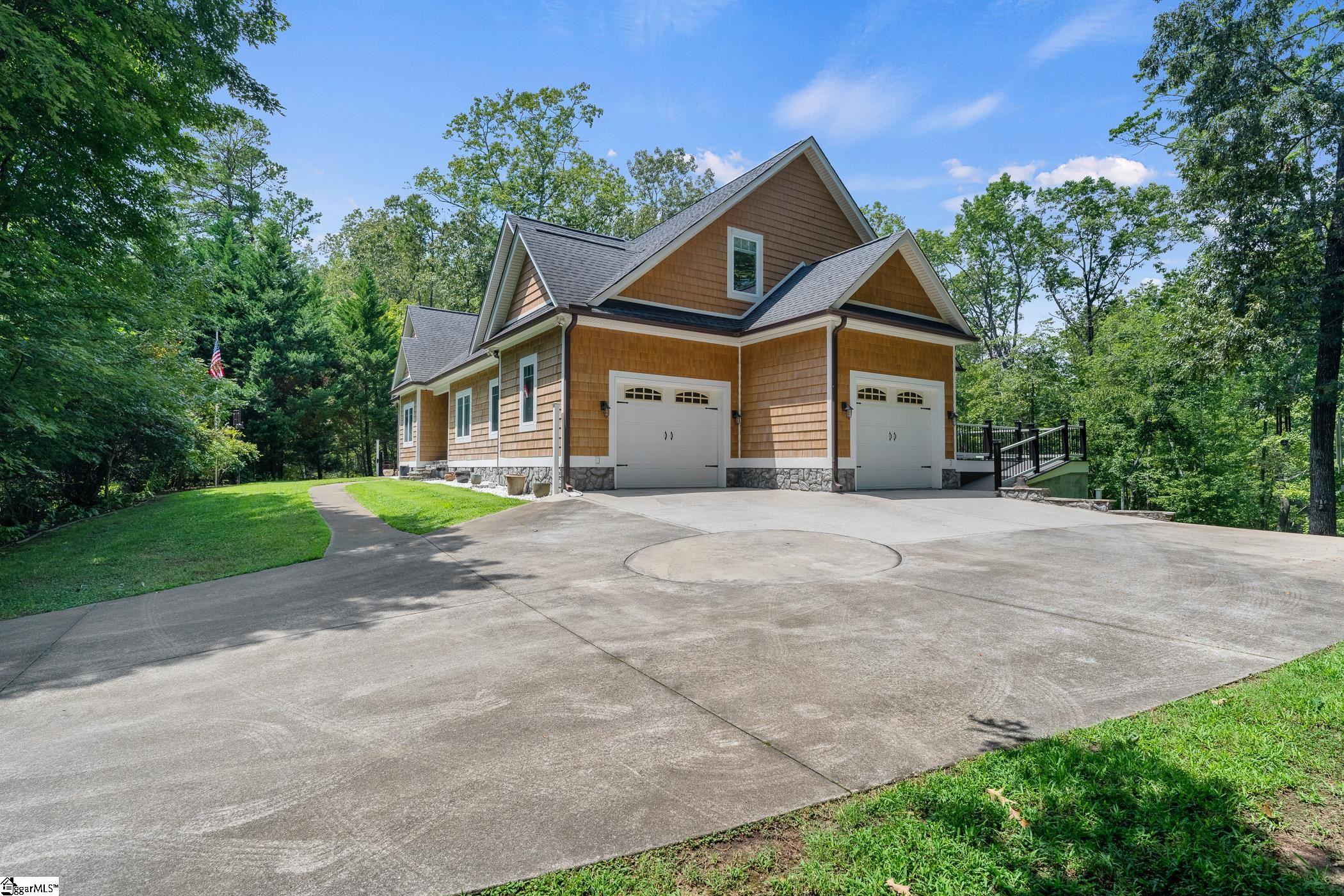 205 Turtlehead Drive Salem, SC 29676