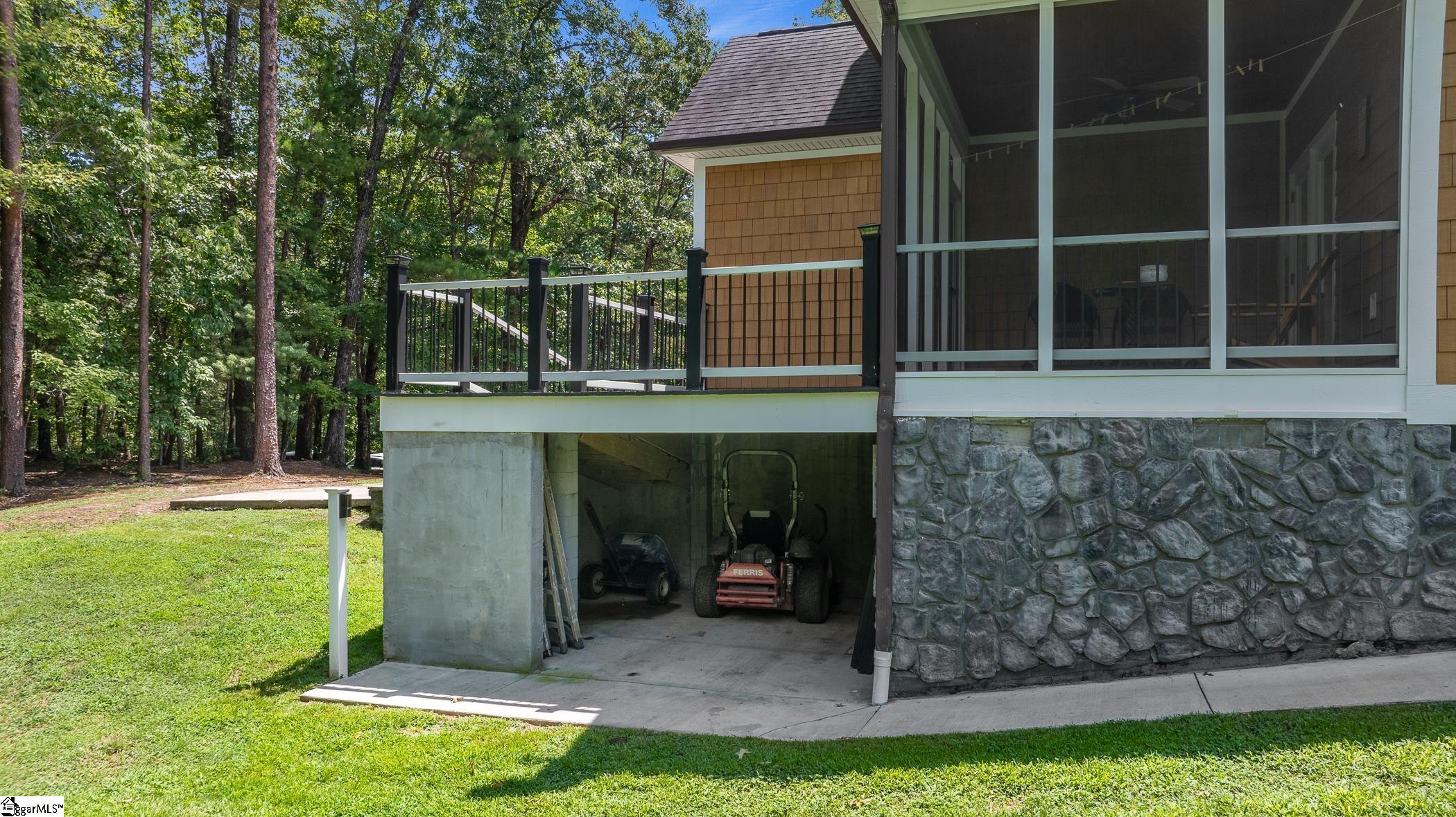 205 Turtlehead Drive Salem, SC 29676