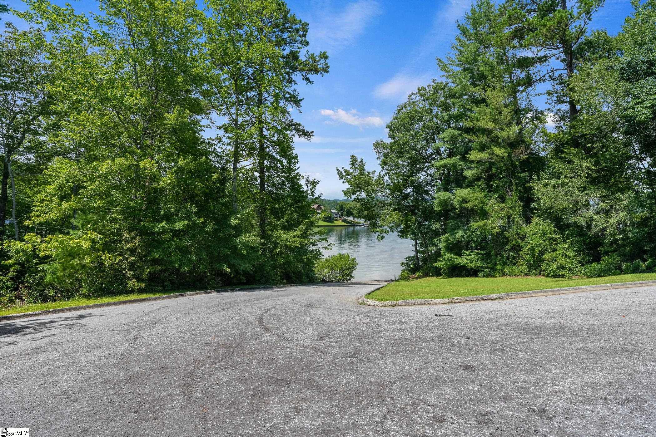 205 Turtlehead Drive Salem, SC 29676