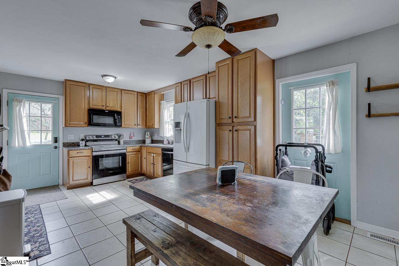 7 Melvin Circle Taylors, SC 29687
