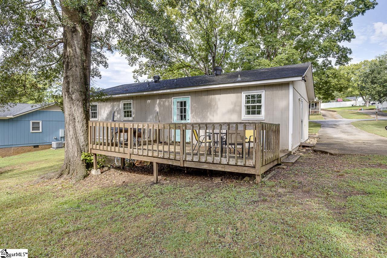 7 Melvin Circle Taylors, SC 29687