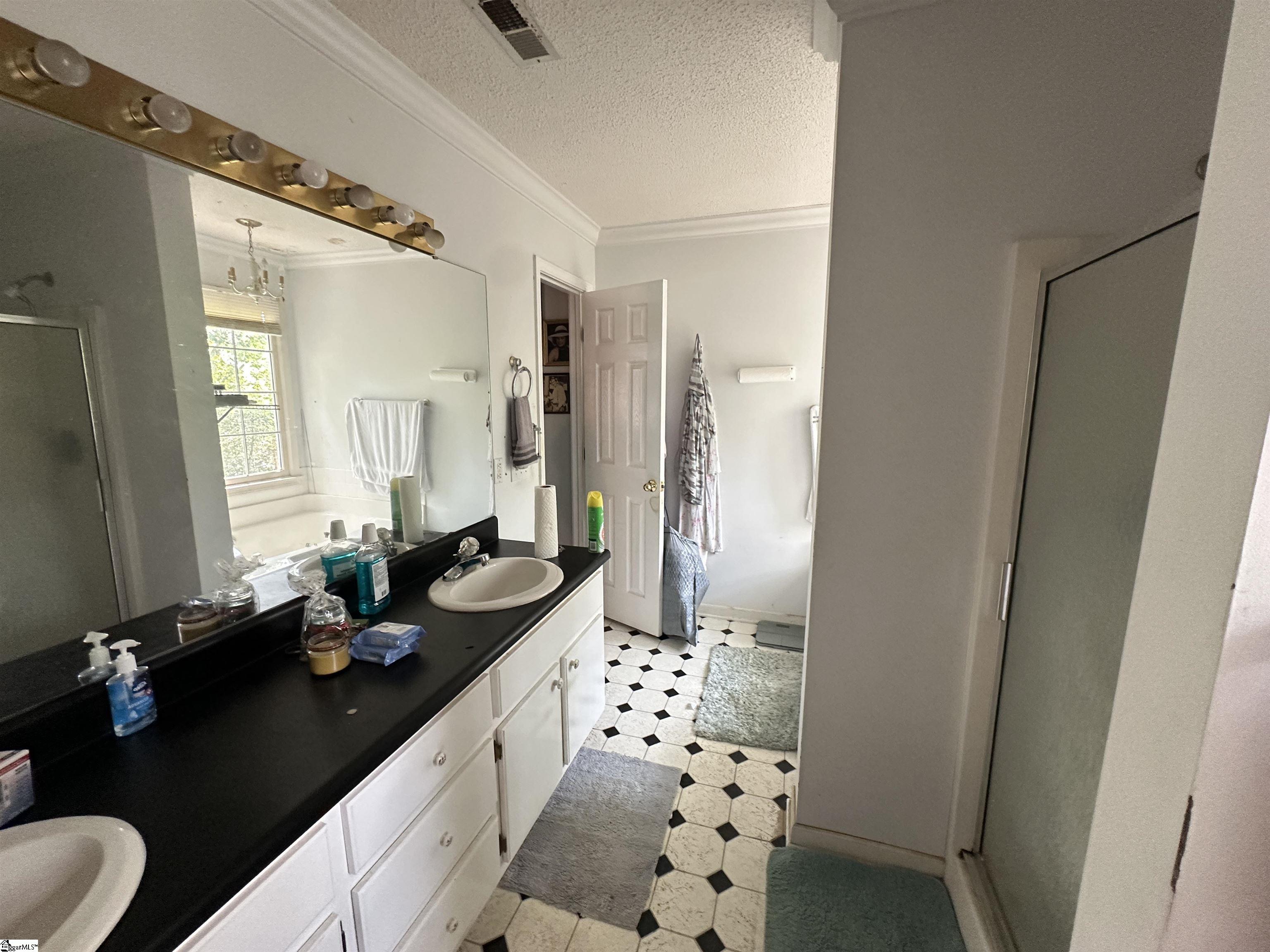 106 Claremont Court Easley, SC 29642