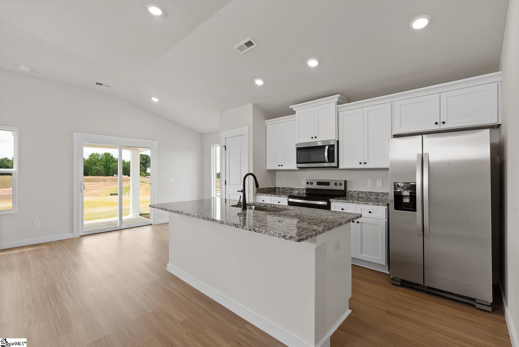 1243 Crested Iris Street Moore, SC 29369
