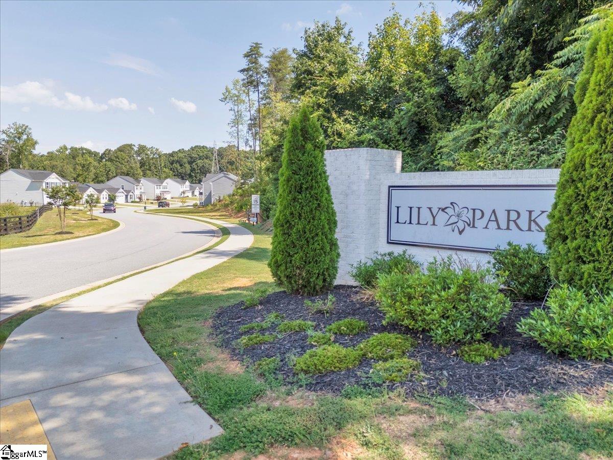 123 Lily Park Way Easley, SC 29642