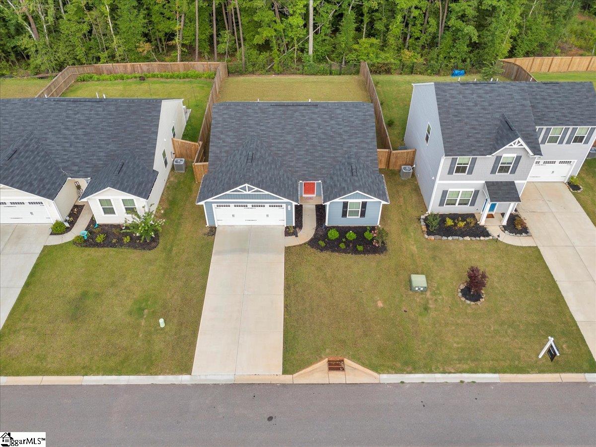 123 Lily Park Way Easley, SC 29642
