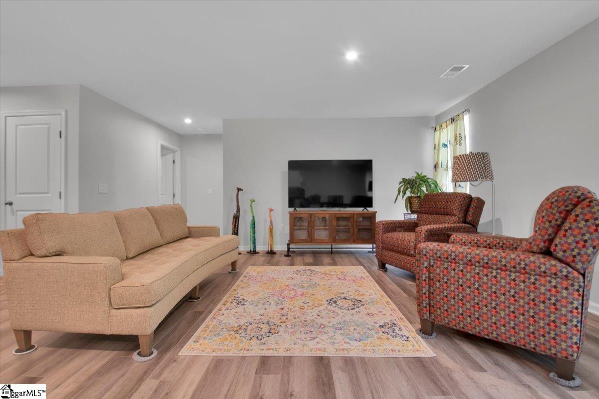 123 Lily Park Way Easley, SC 29642