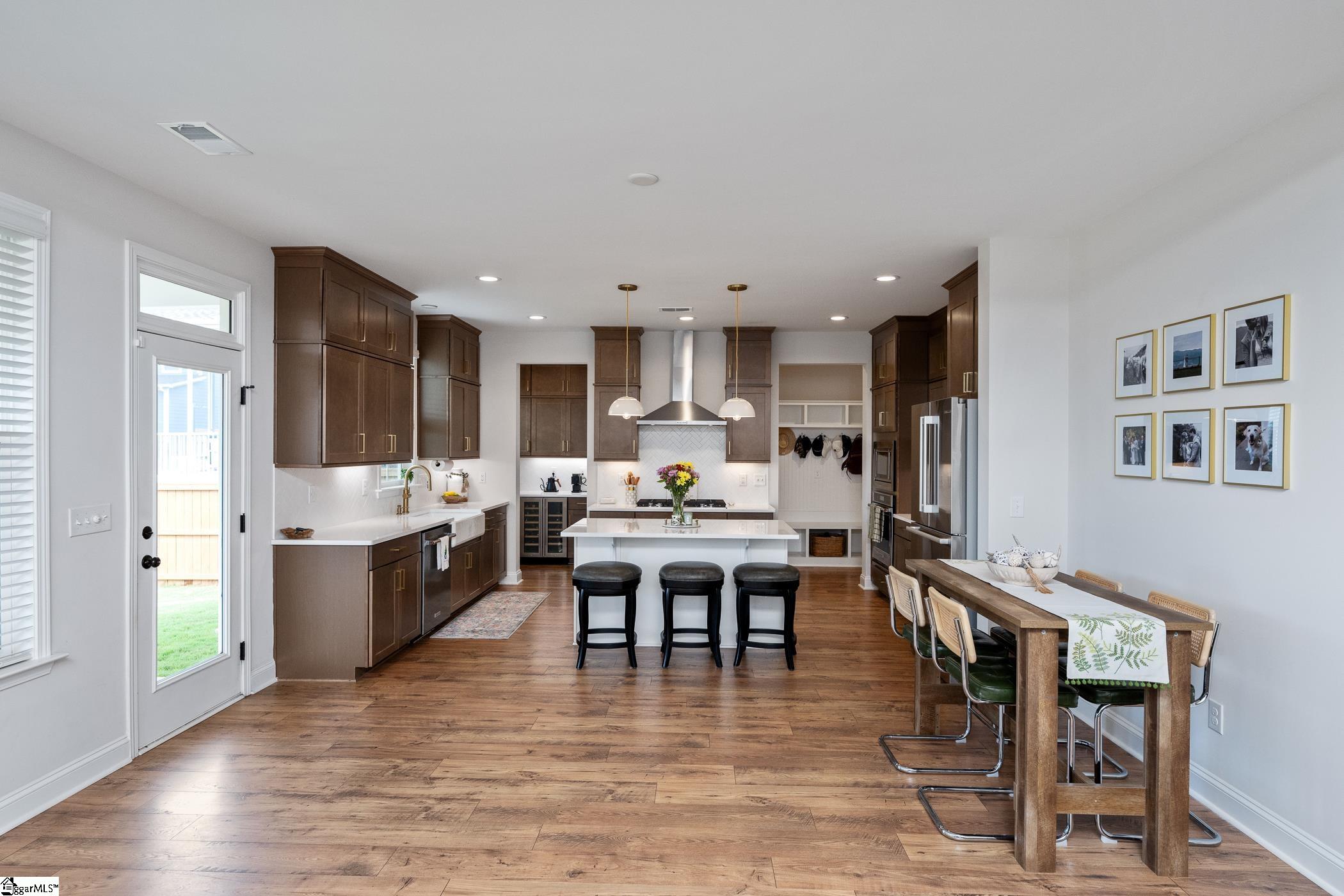 904 Novelty Drive Greer, SC 29651