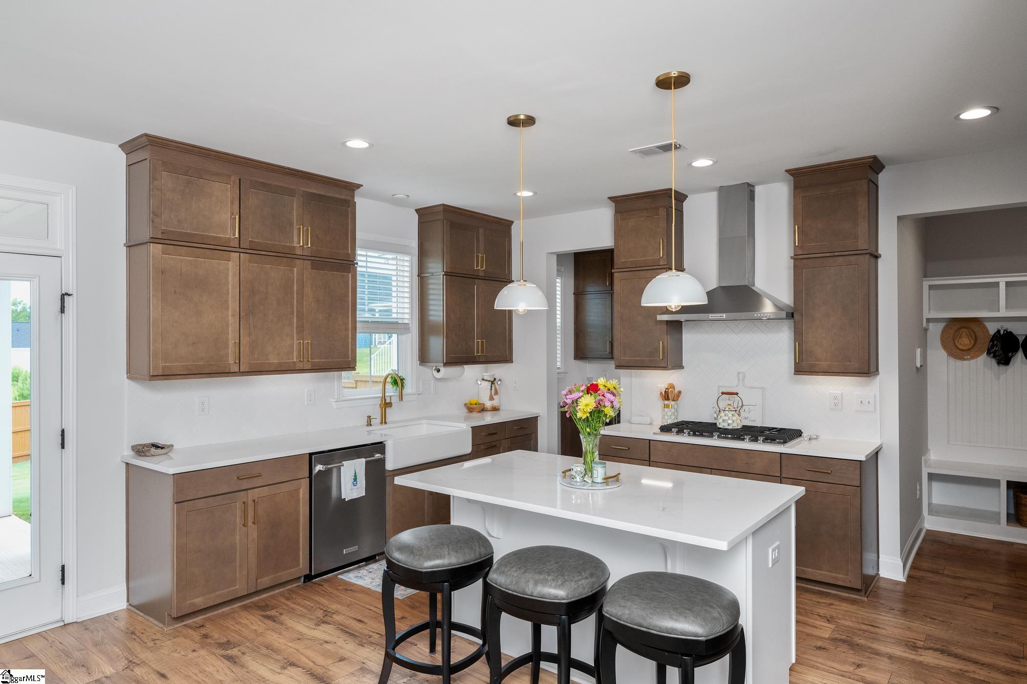 904 Novelty Drive Greer, SC 29651
