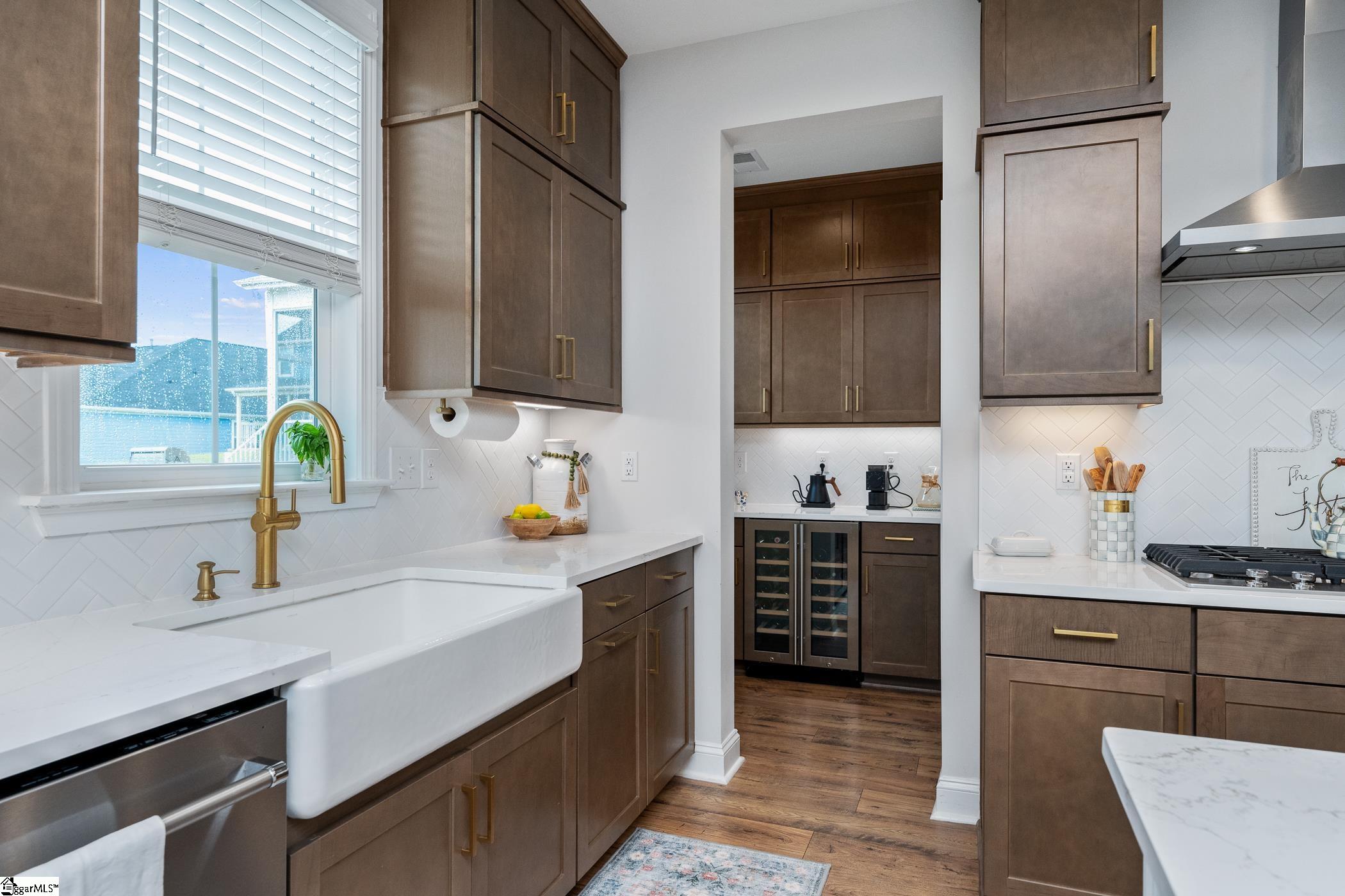 904 Novelty Drive Greer, SC 29651