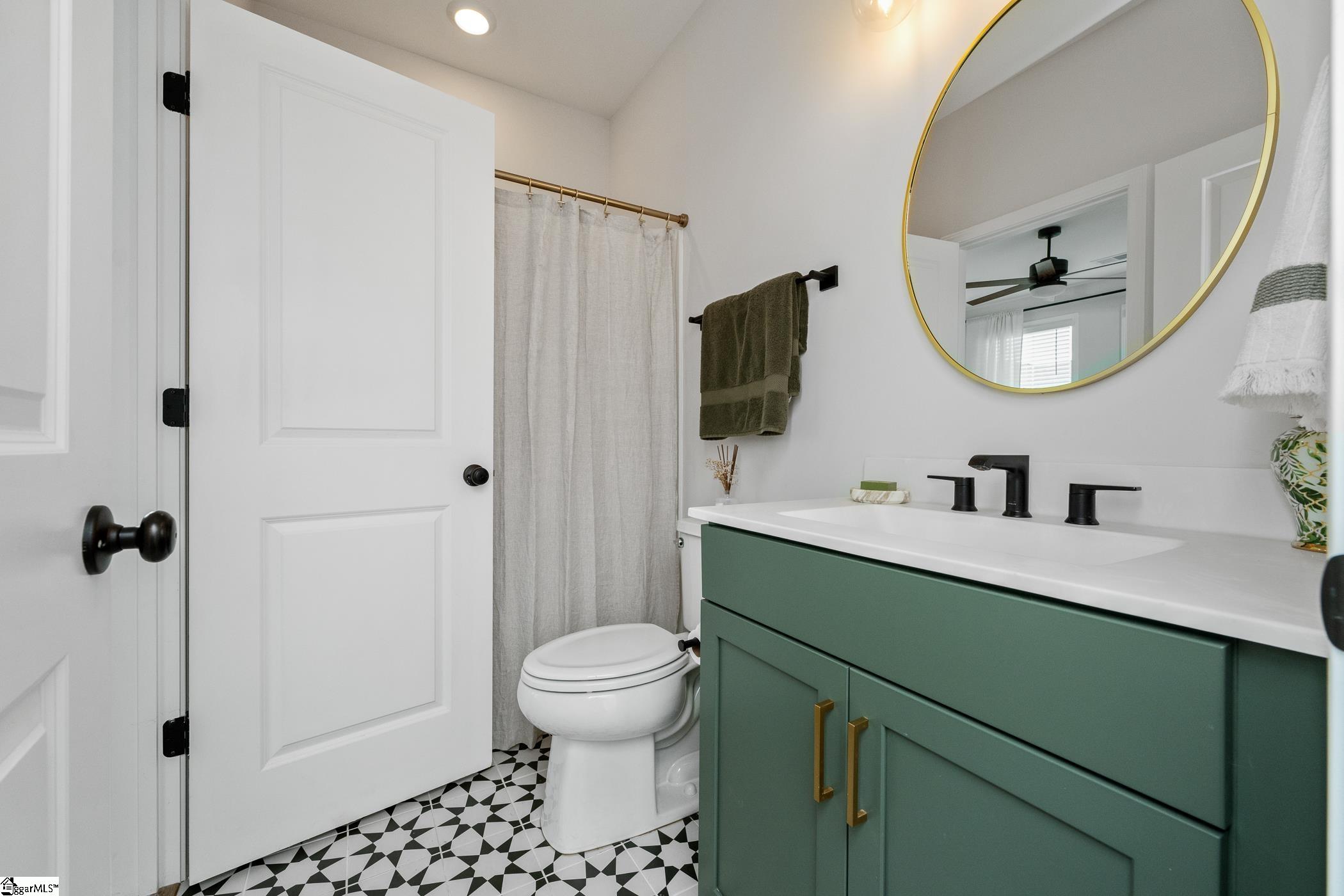 904 Novelty Drive Greer, SC 29651