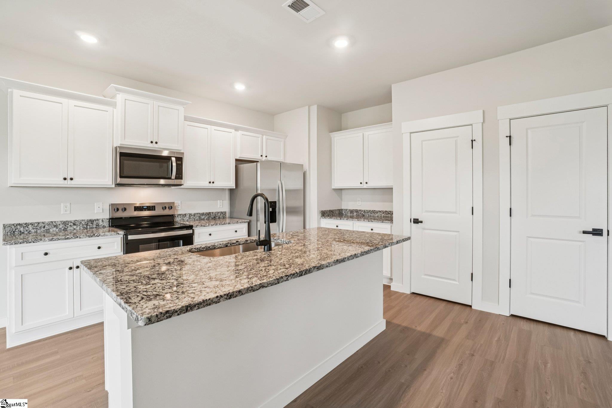 1482 Wild Indigo Way Moore, SC 29369