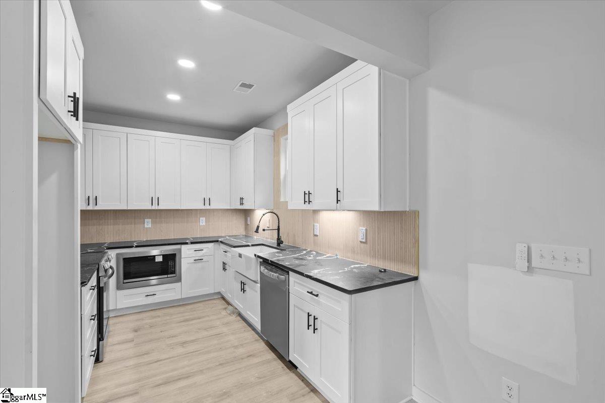 225 Goodwin Road Fountain Inn, SC 29644