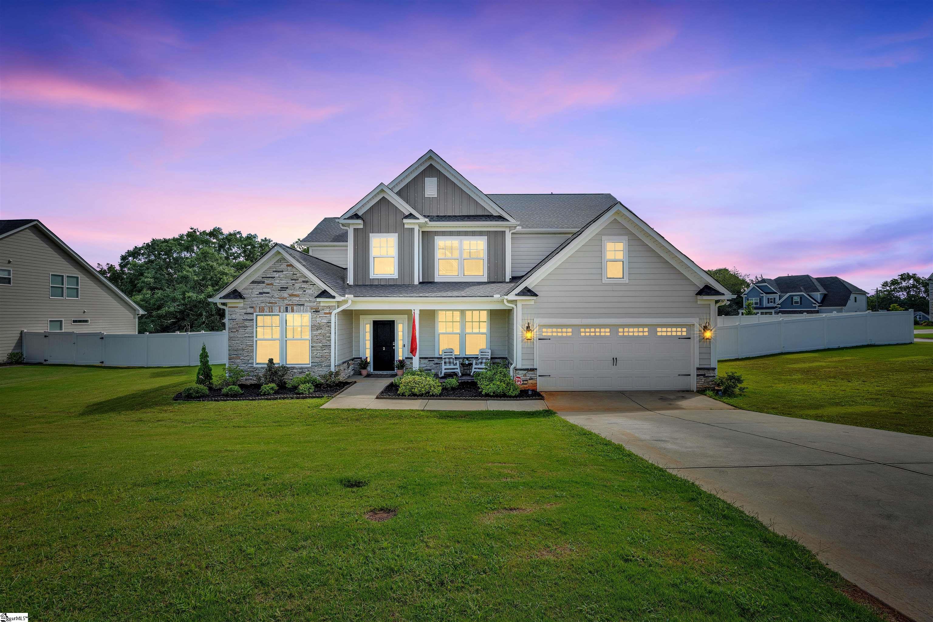 2 Stony Run Lane Simpsonville, SC 29681