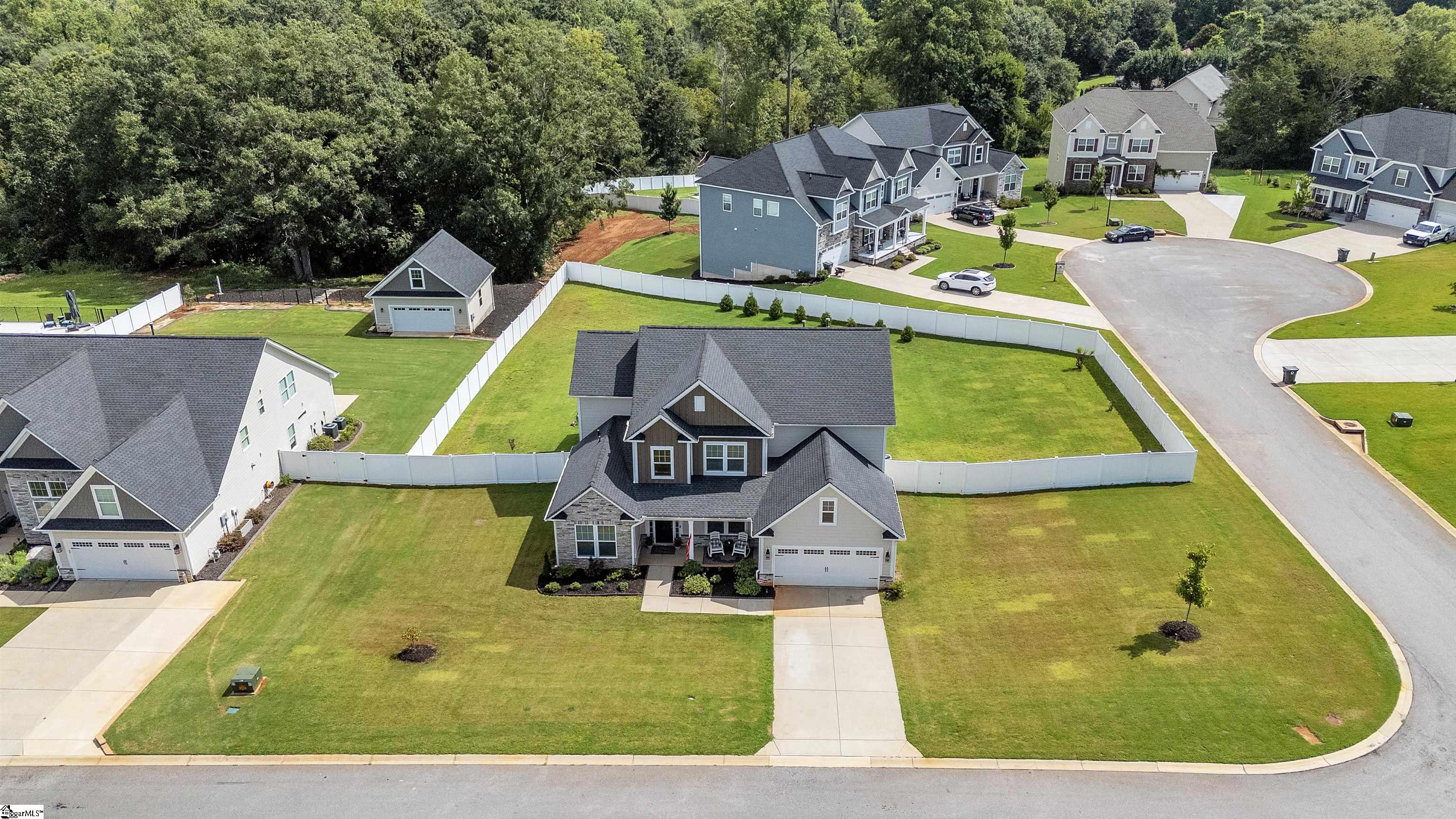 2 Stony Run Lane Simpsonville, SC 29681