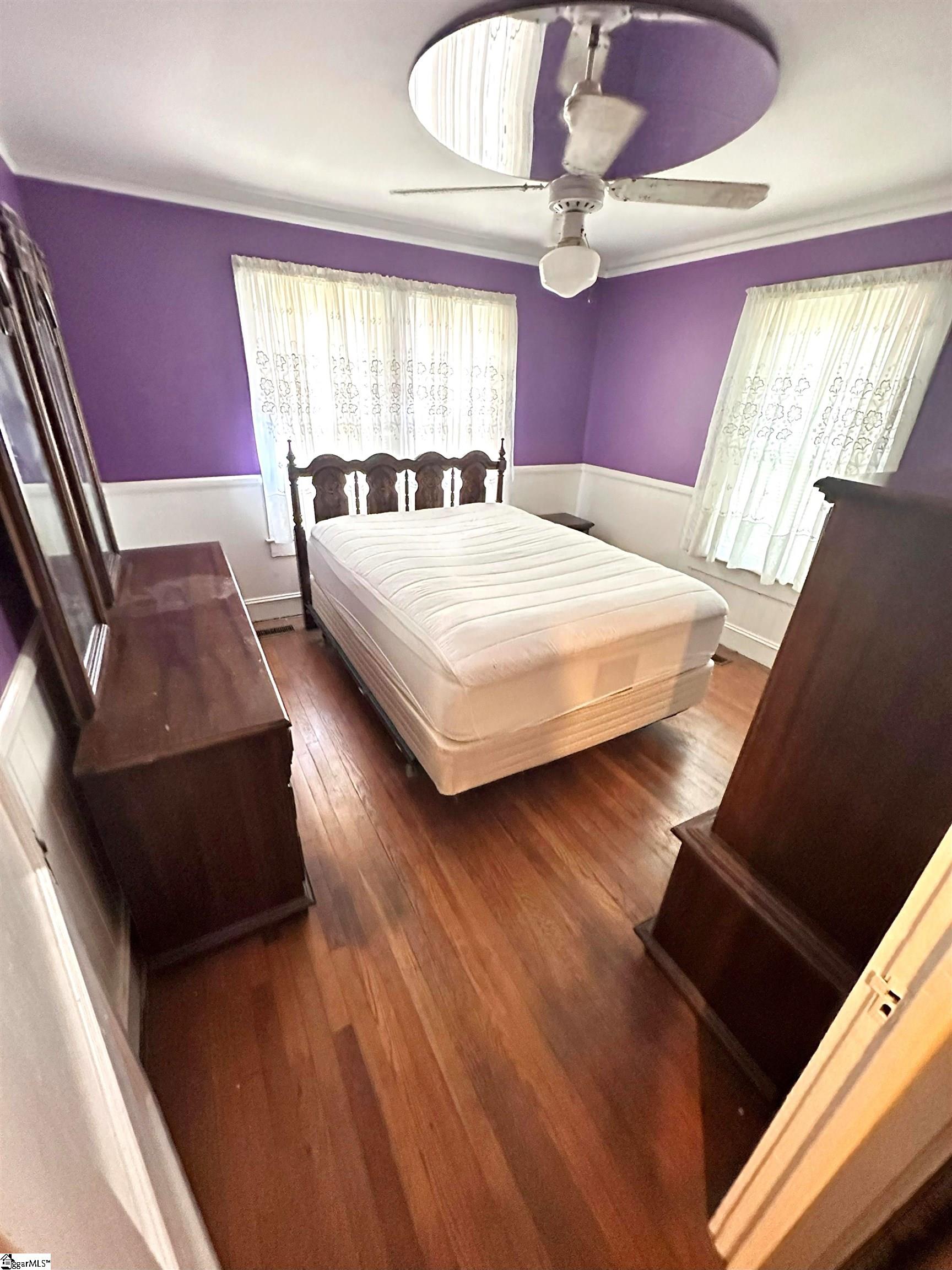 806 Perry Drive Greenville, SC 29609