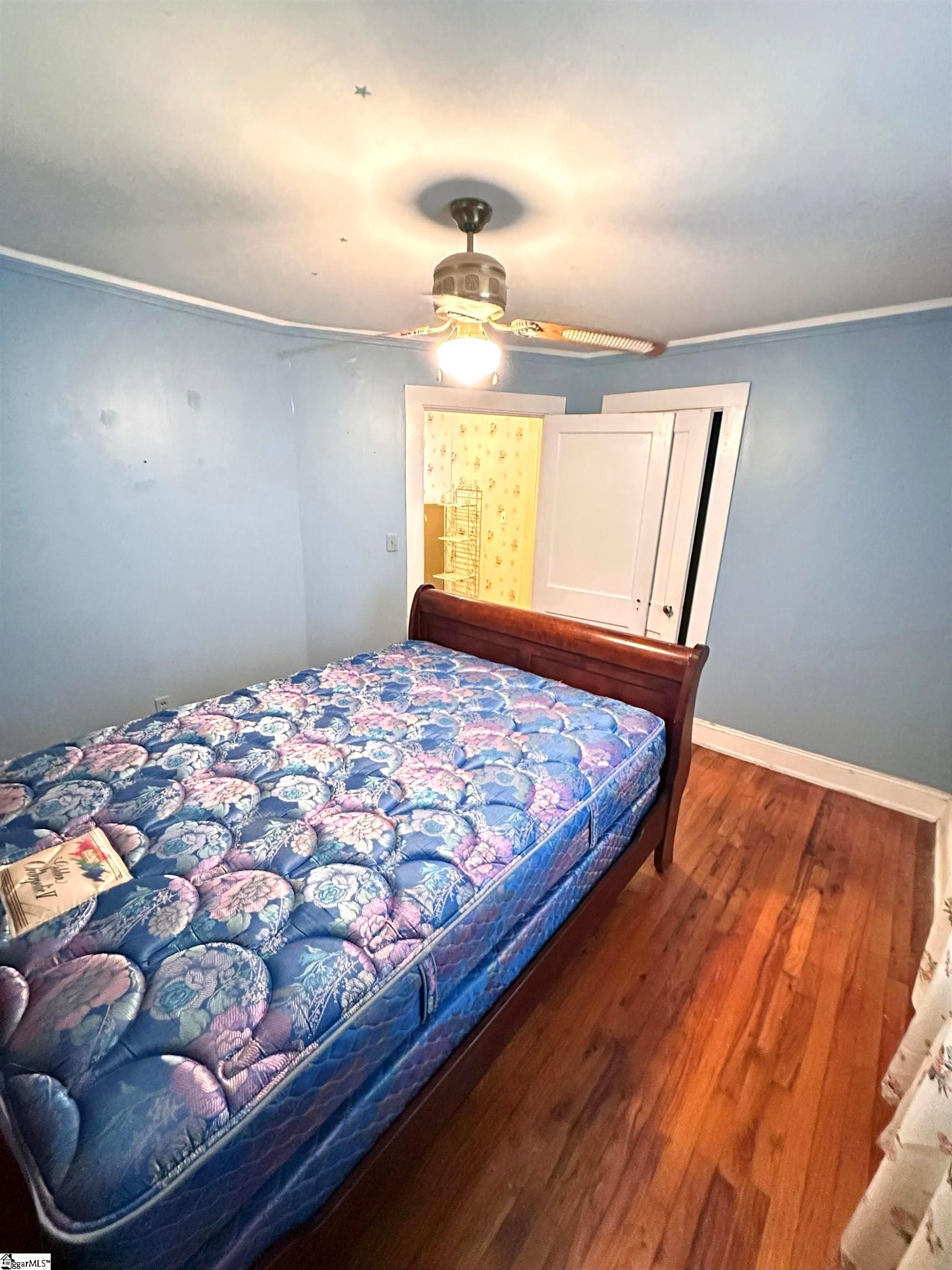 806 Perry Drive Greenville, SC 29609
