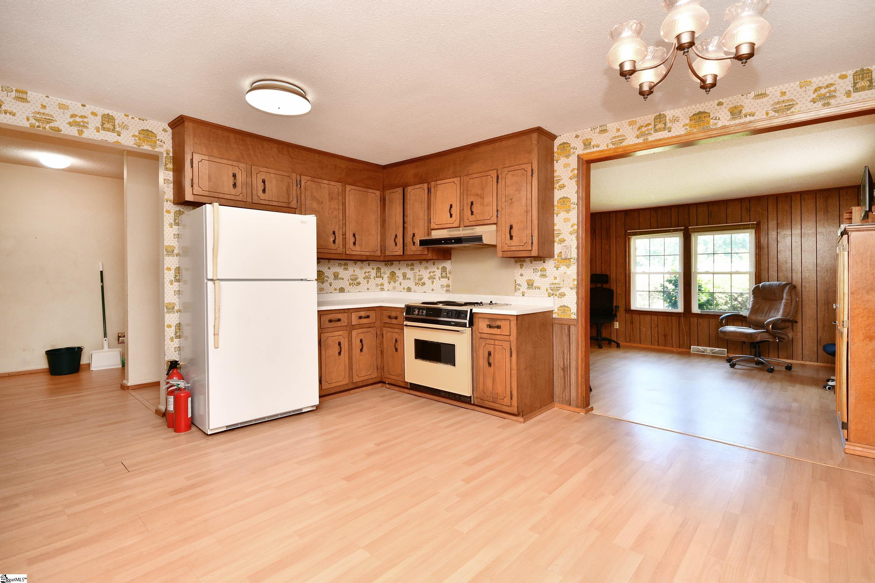 205 Ashmore Bridge Road Mauldin, SC 29662
