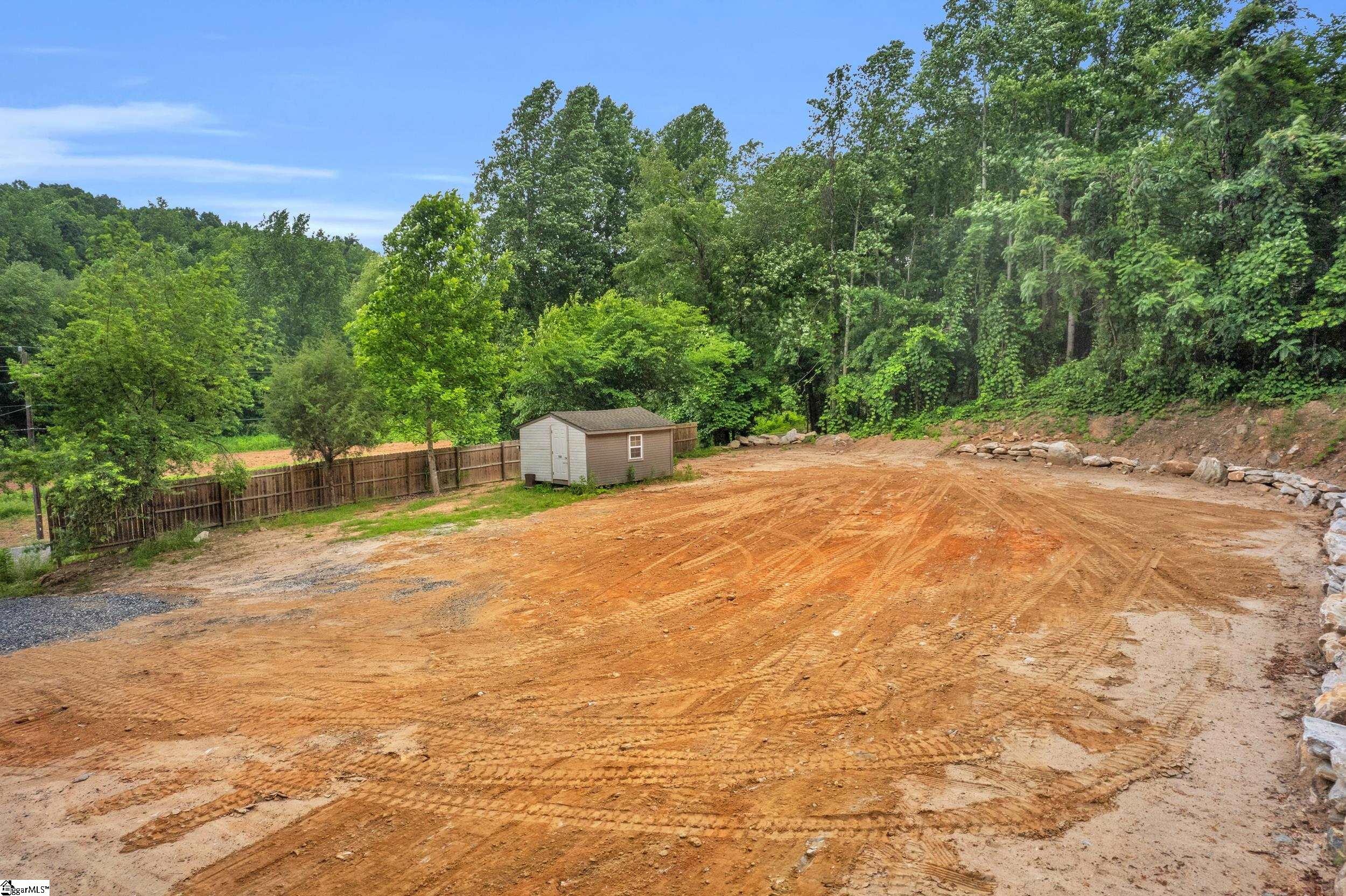 1760 Spivey Creek Road Landrum, SC 29356