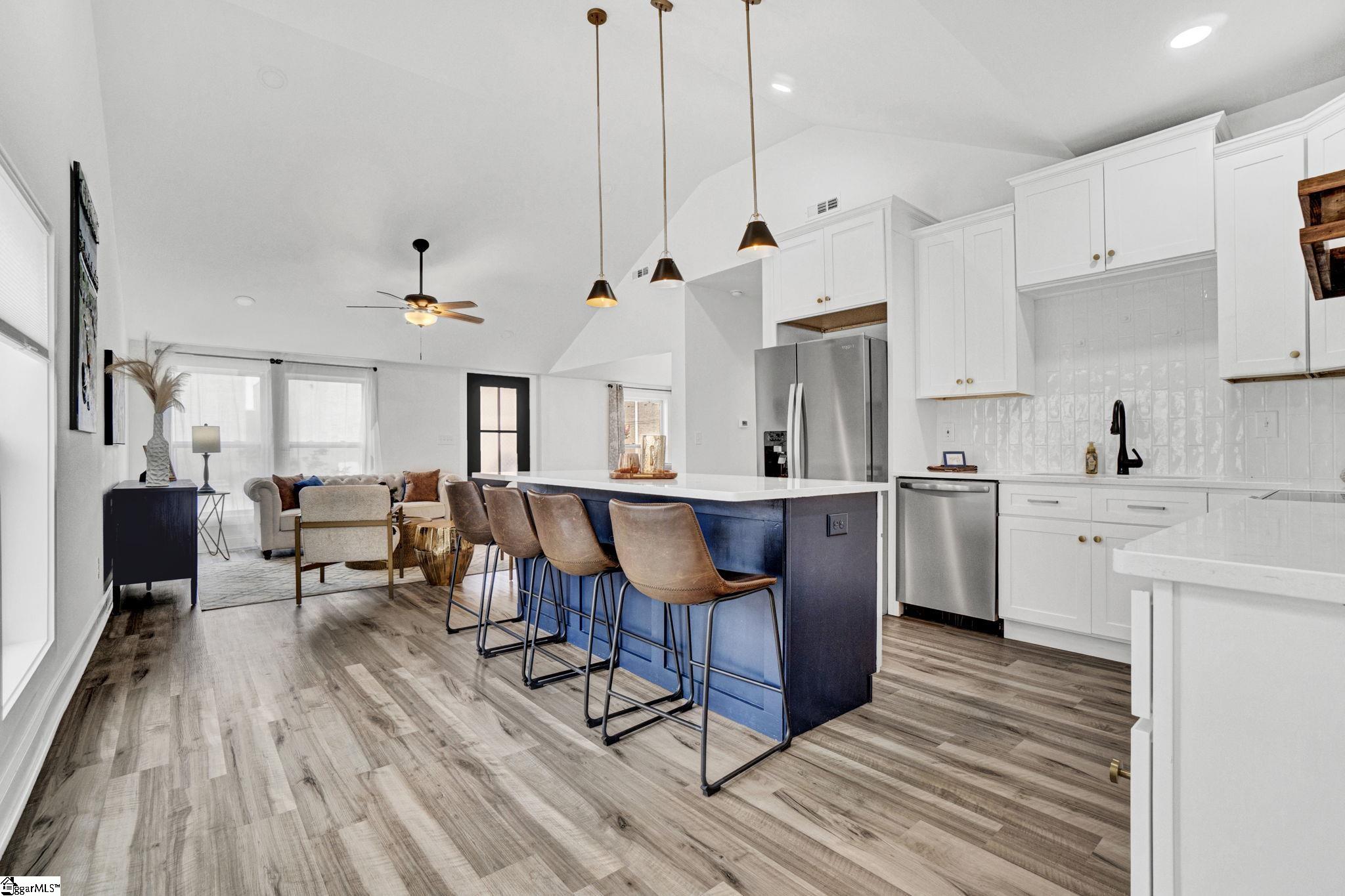 25 Landwood Avenue Greenville, SC 29607