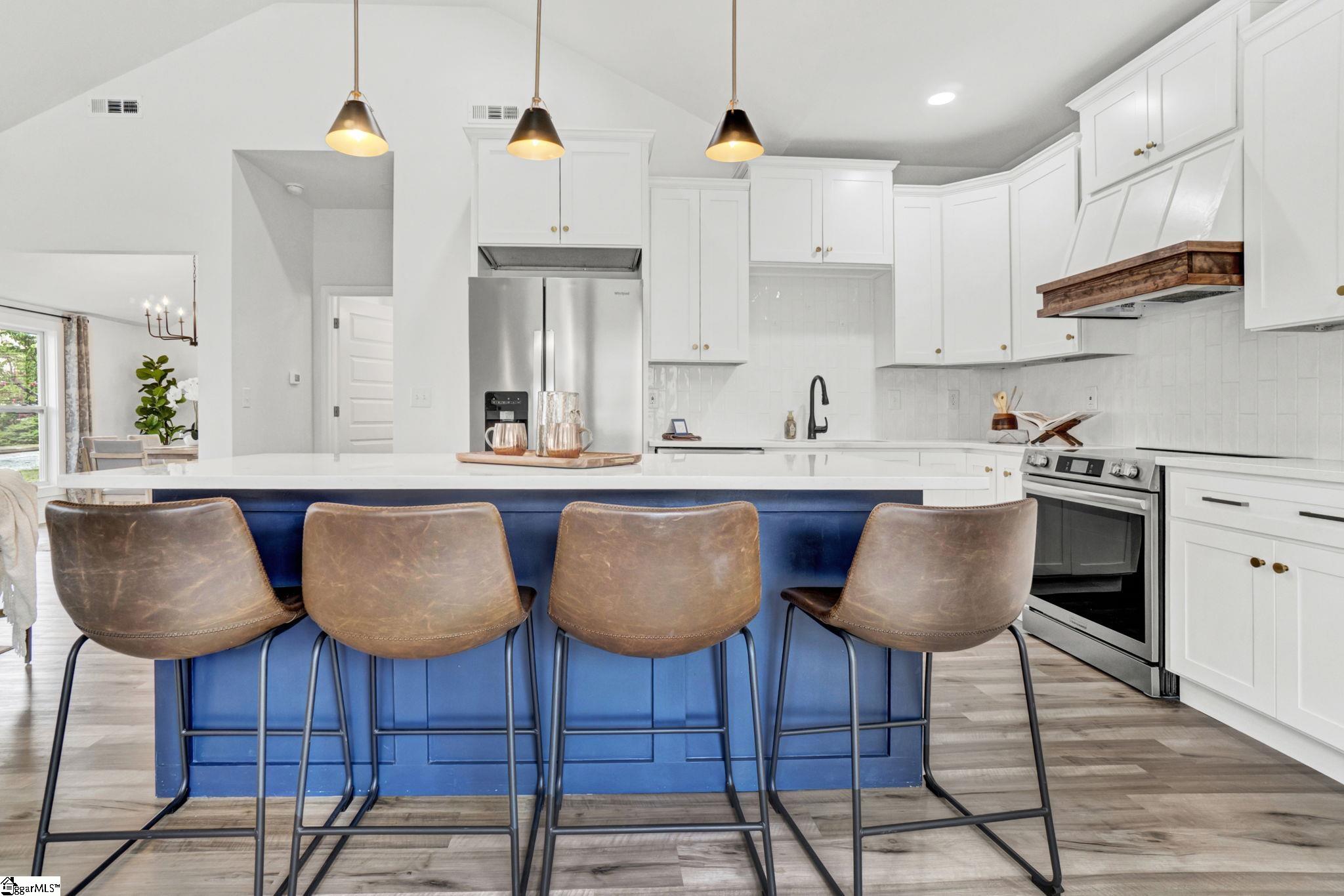 25 Landwood Avenue Greenville, SC 29607