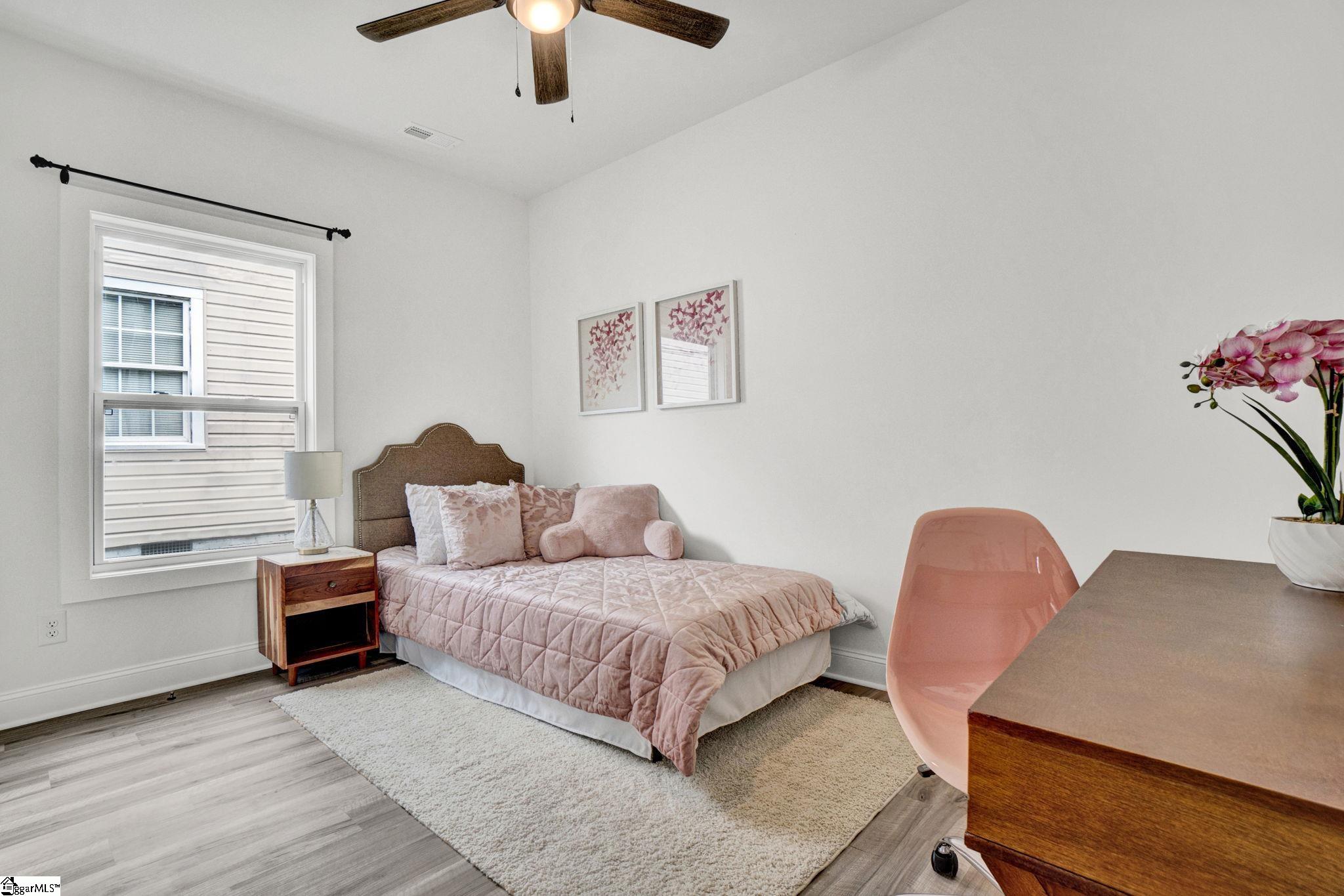 25 Landwood Avenue Greenville, SC 29607