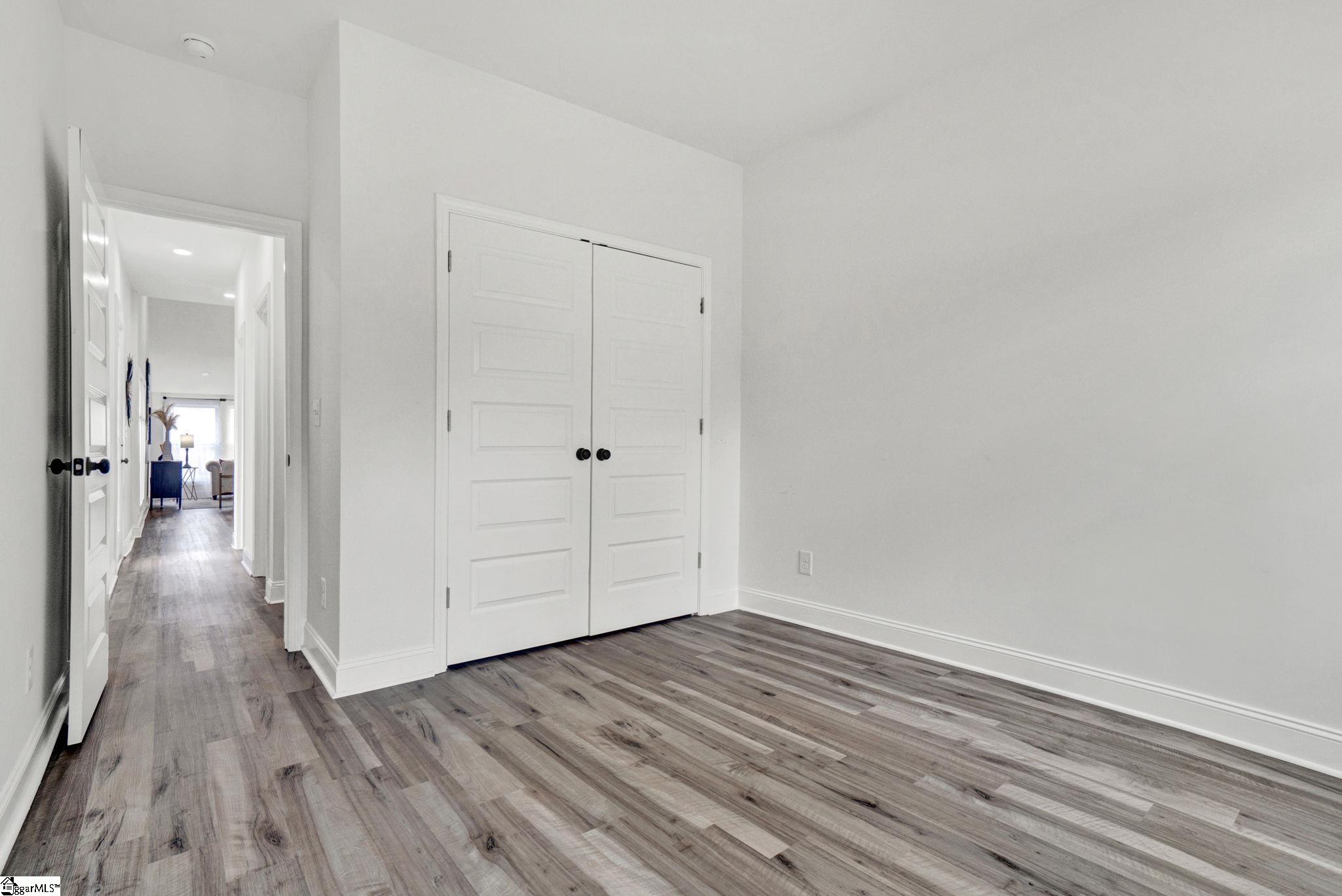 25 Landwood Avenue Greenville, SC 29607
