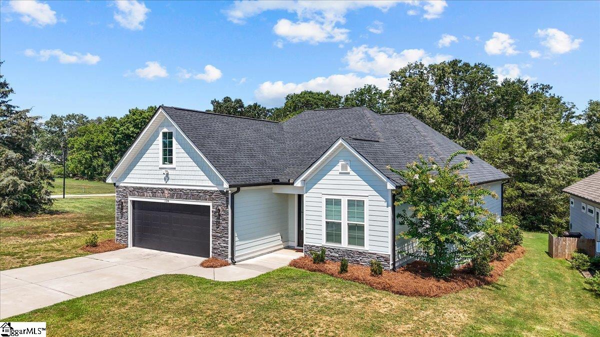 124 Champion Green Greenwood, SC 29649