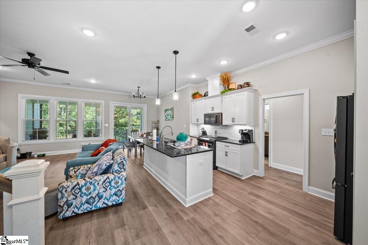 124 Champion Green Greenwood, SC 29649