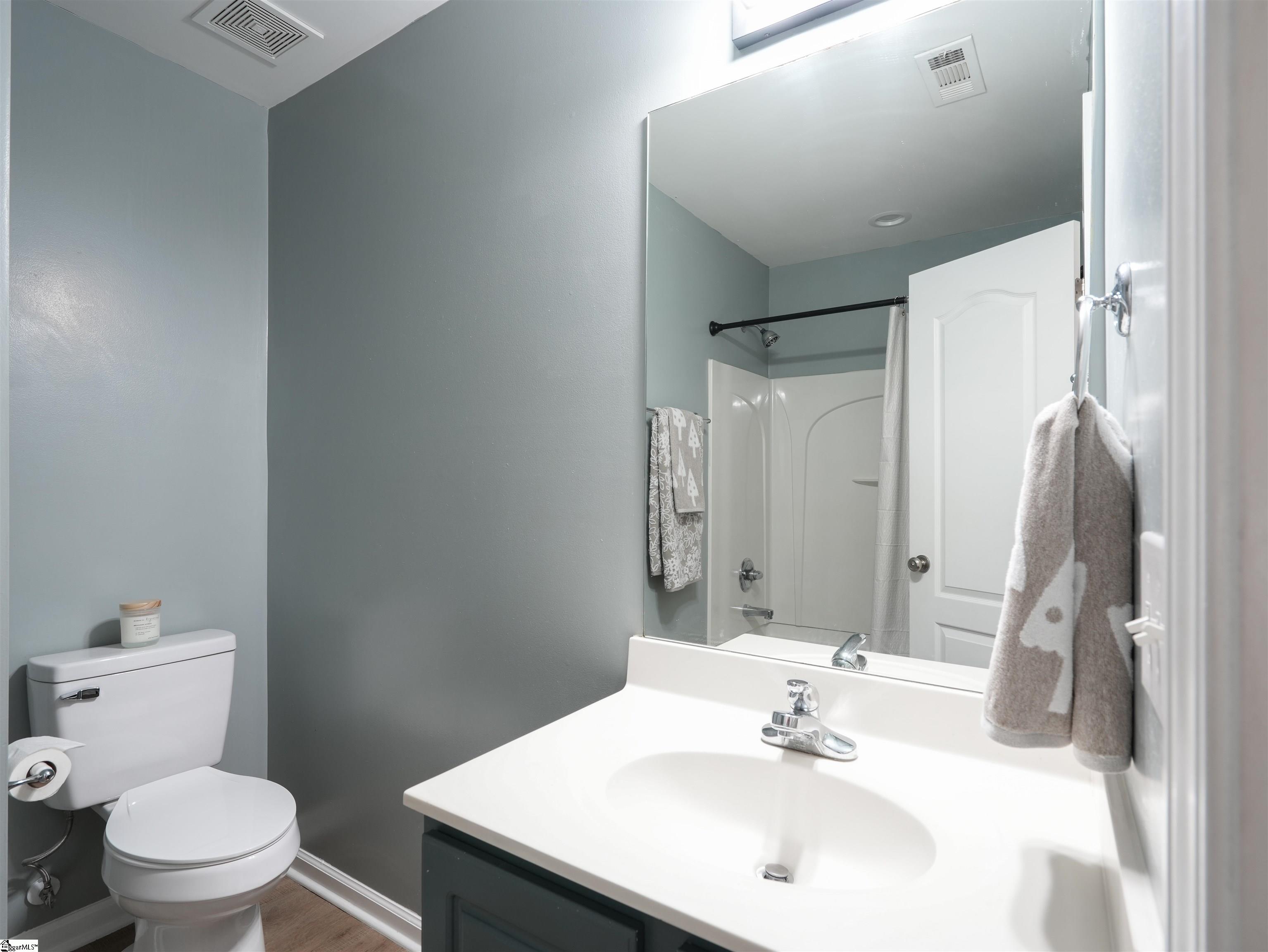 238 Dartmoor Drive Spartanburg, SC 29301