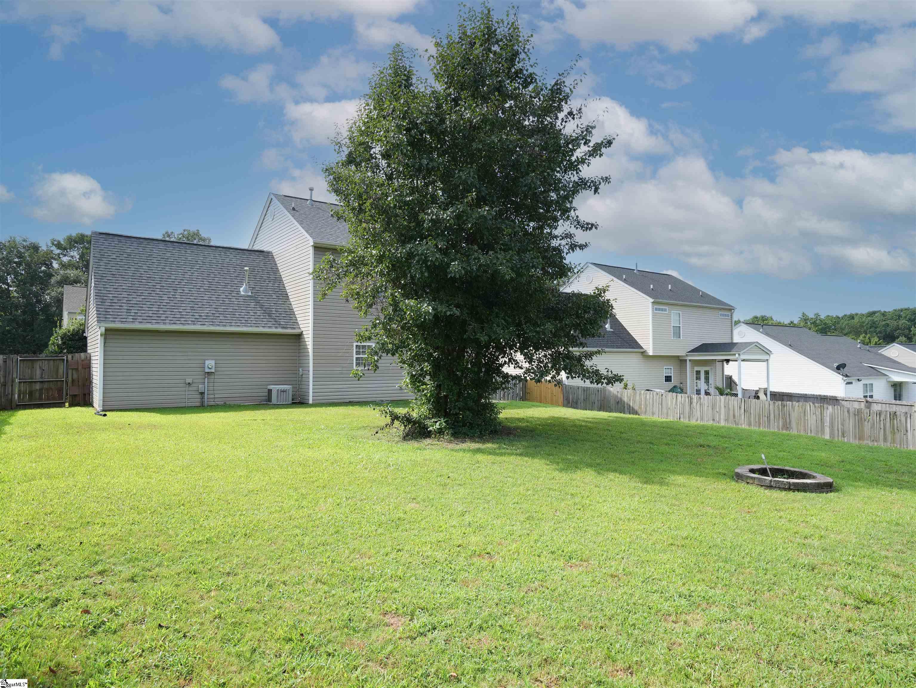 238 Dartmoor Drive Spartanburg, SC 29301