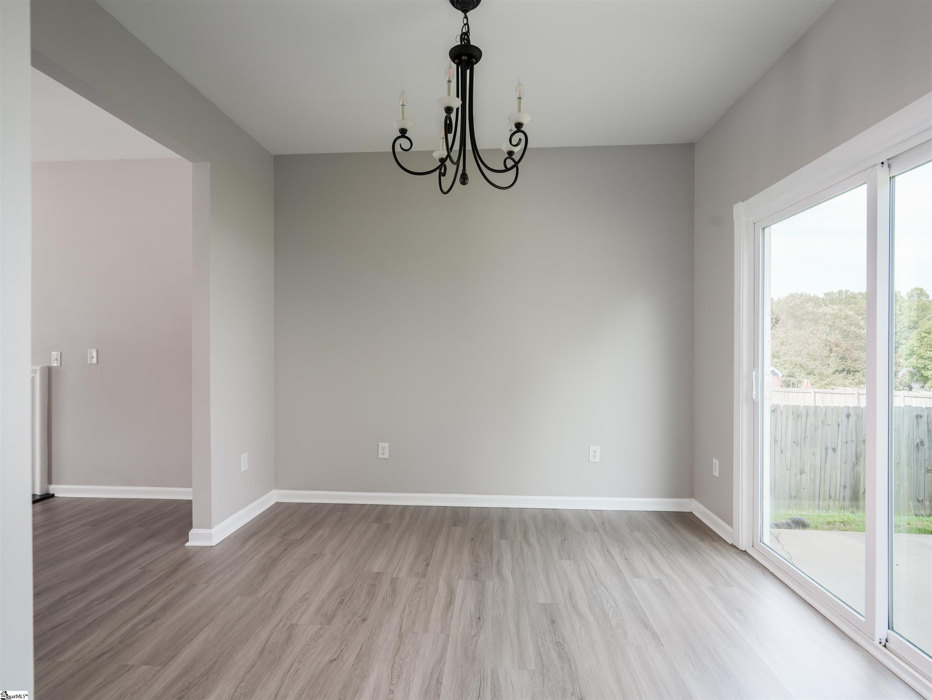 238 Dartmoor Drive Spartanburg, SC 29301