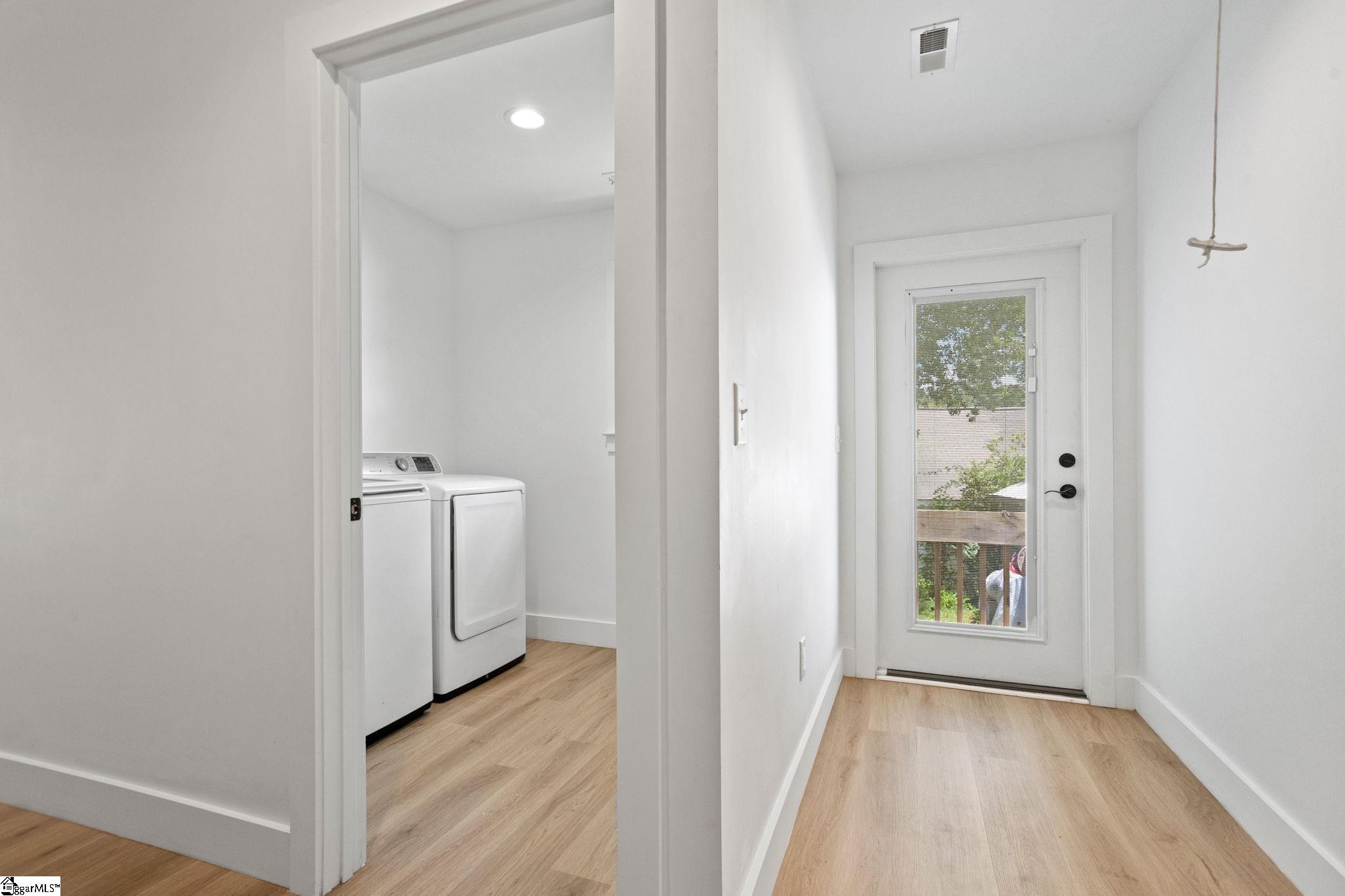 105 E Main Street Taylors, SC 29687