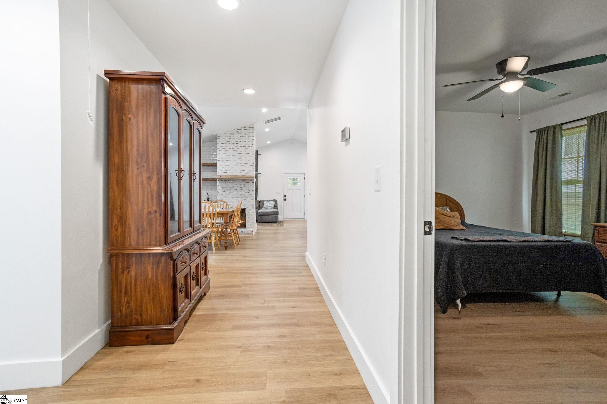 105 E Main Street Taylors, SC 29687