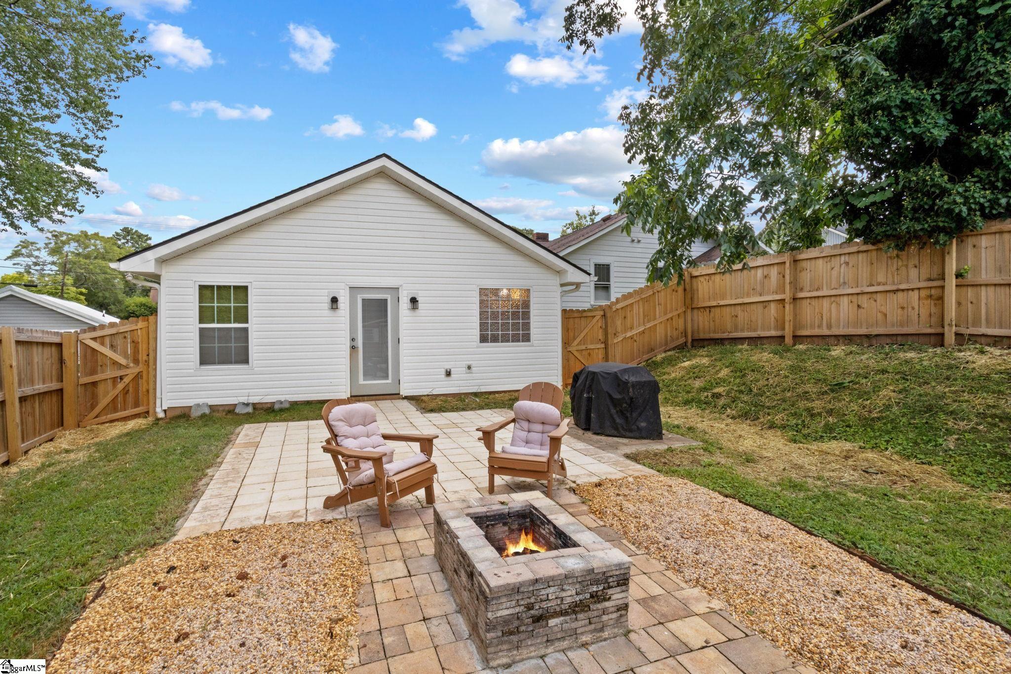 105 E Main Street Taylors, SC 29687
