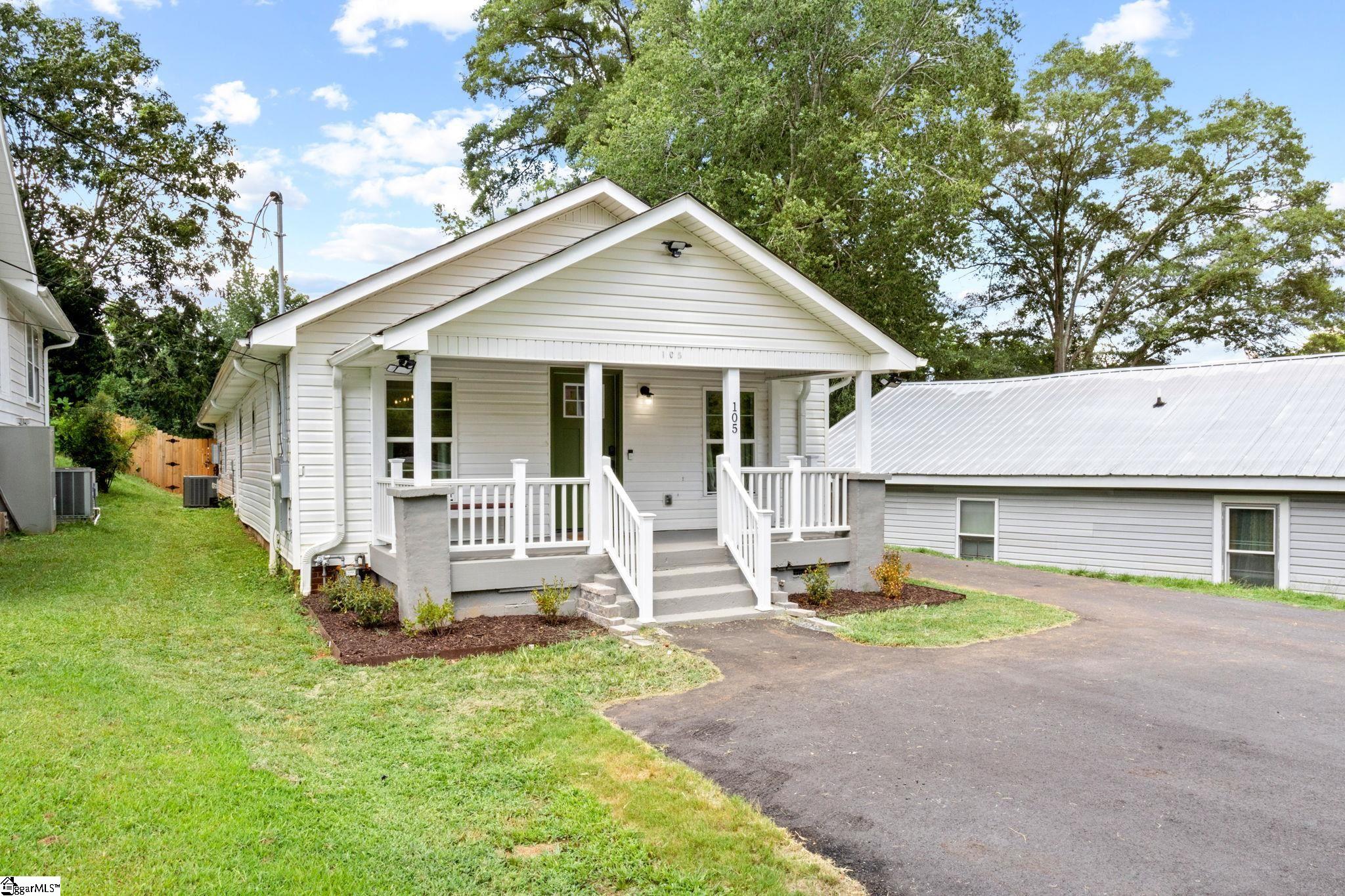 105 E Main Street Taylors, SC 29687
