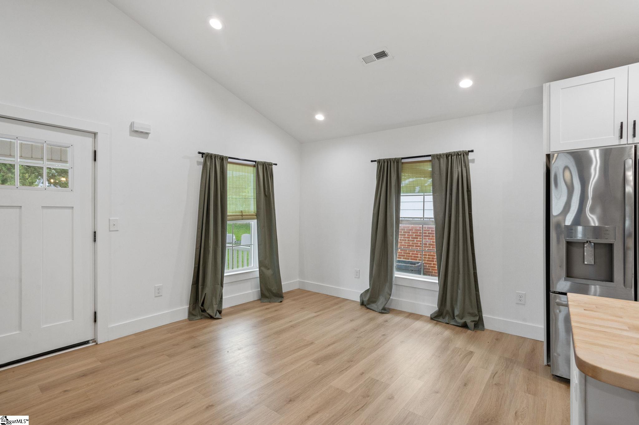 105 E Main Street Taylors, SC 29687