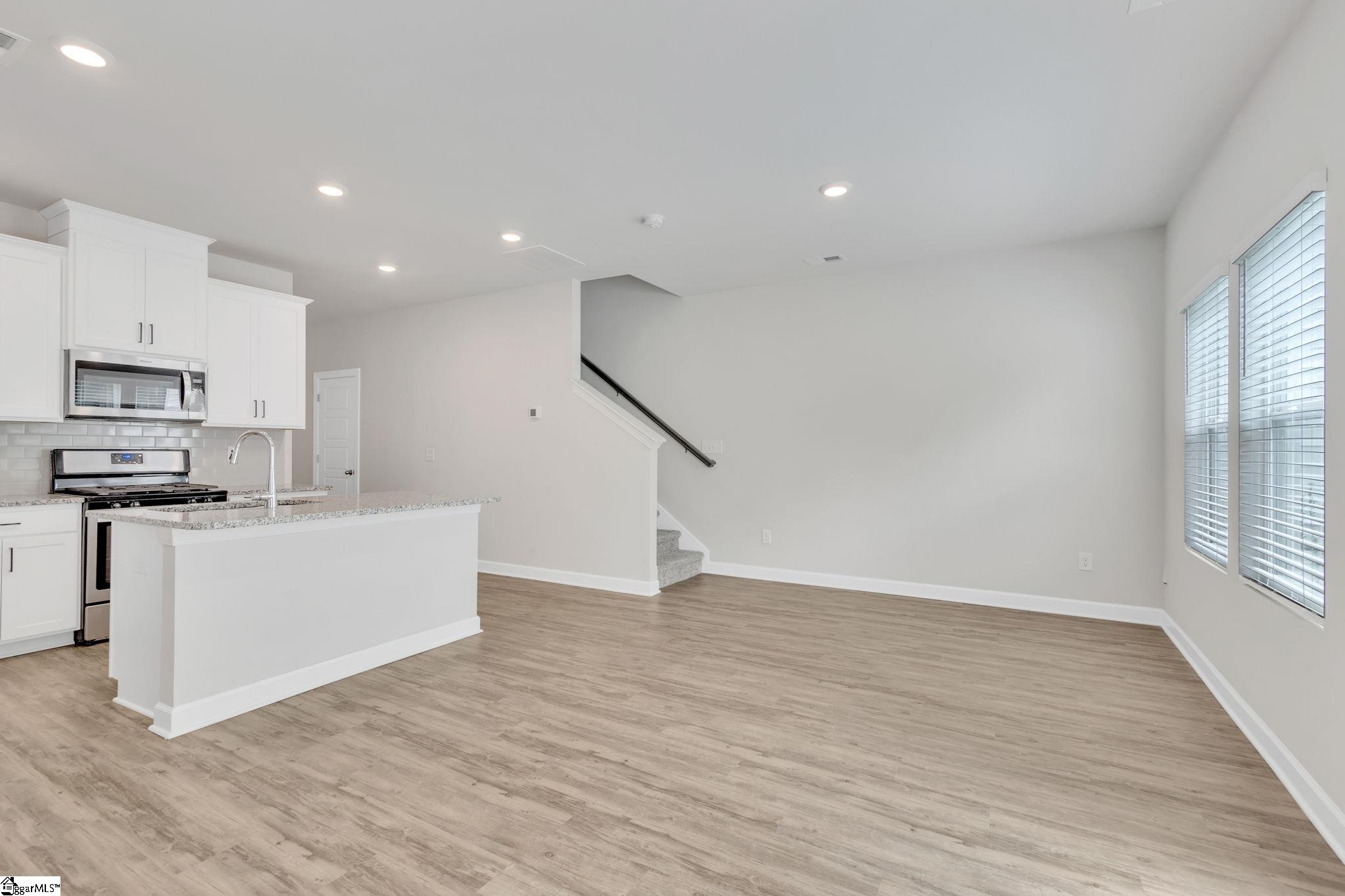106 Telford Drive Greenville, SC 29617