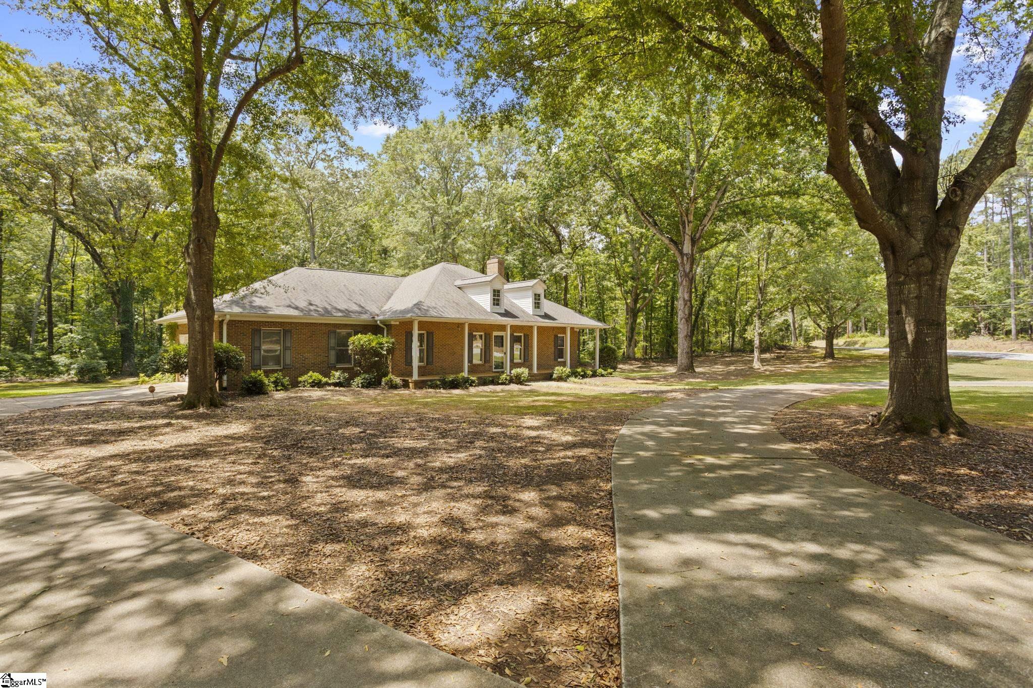 142 Snow Road Pelzer, SC 29669